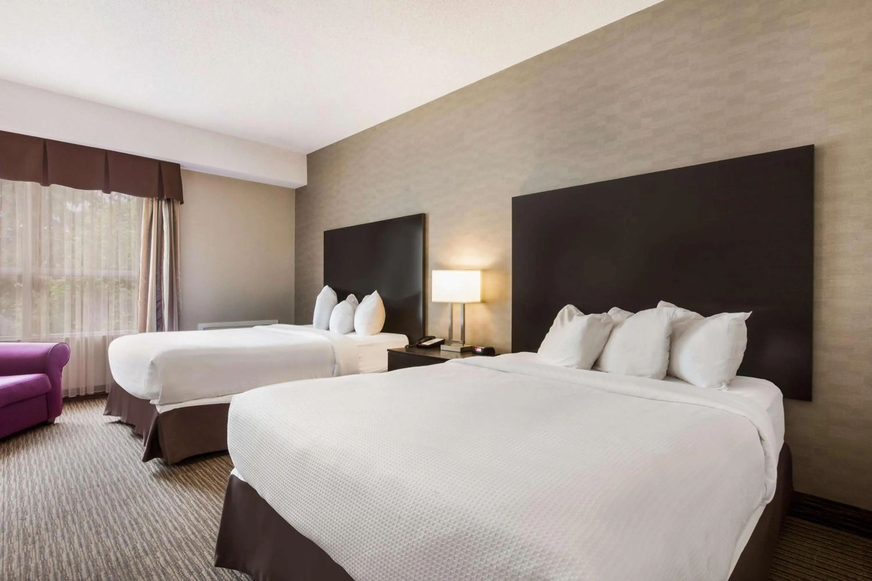 Bedroom, Bed in Best Western Little River Inn