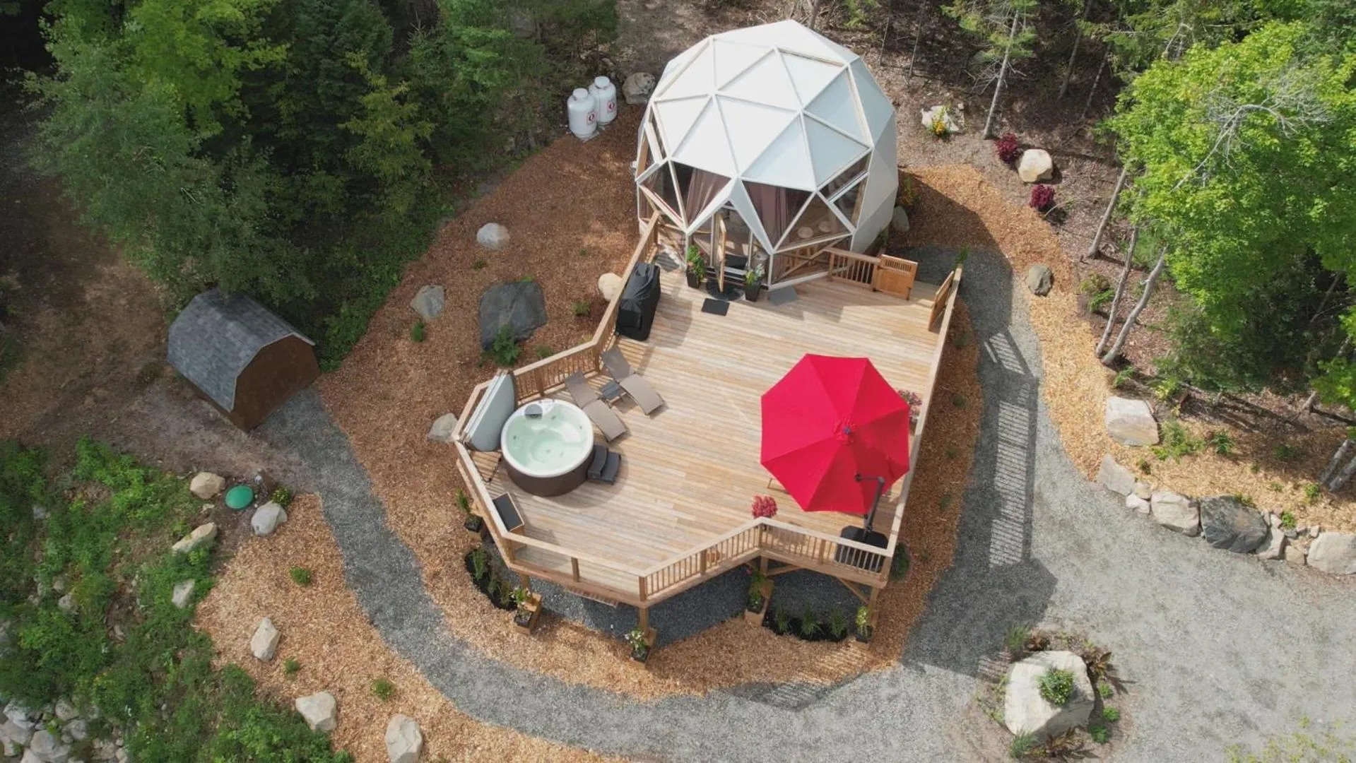 Natural landscape in Lakeview Motel