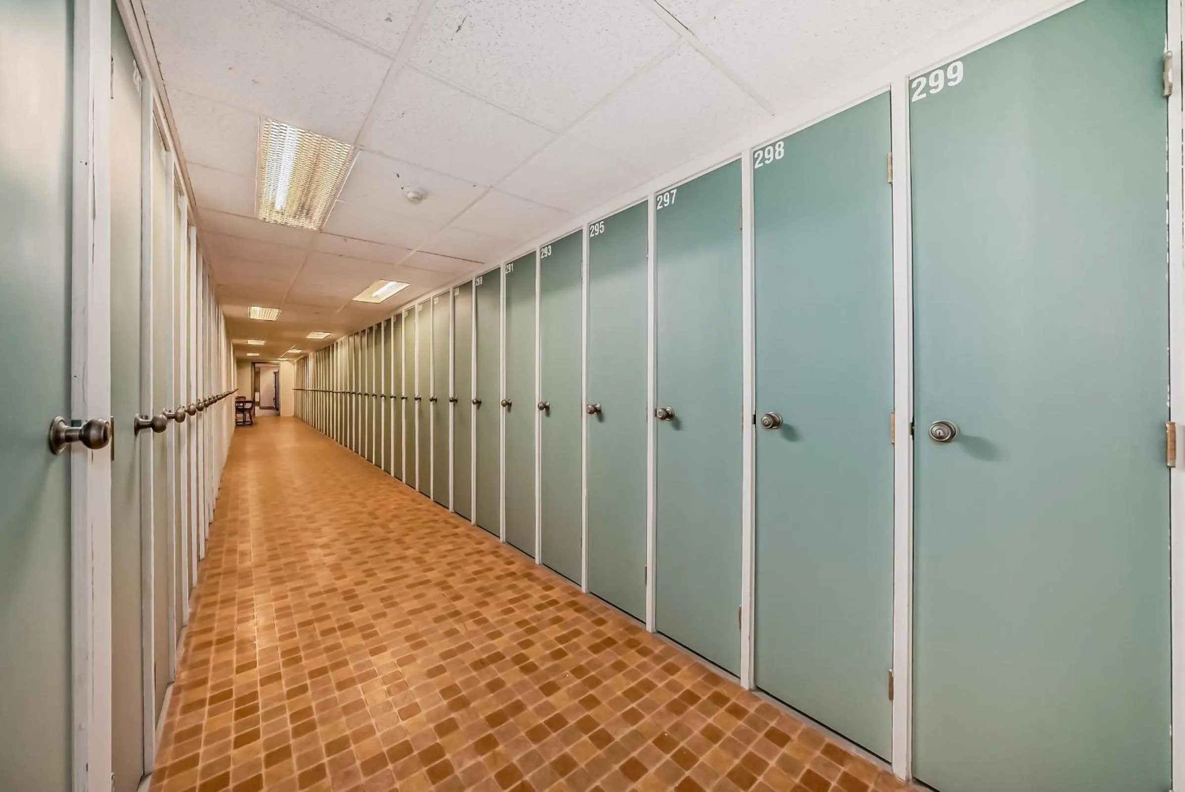 locker in Jasper Inn & Suites by INNhotels