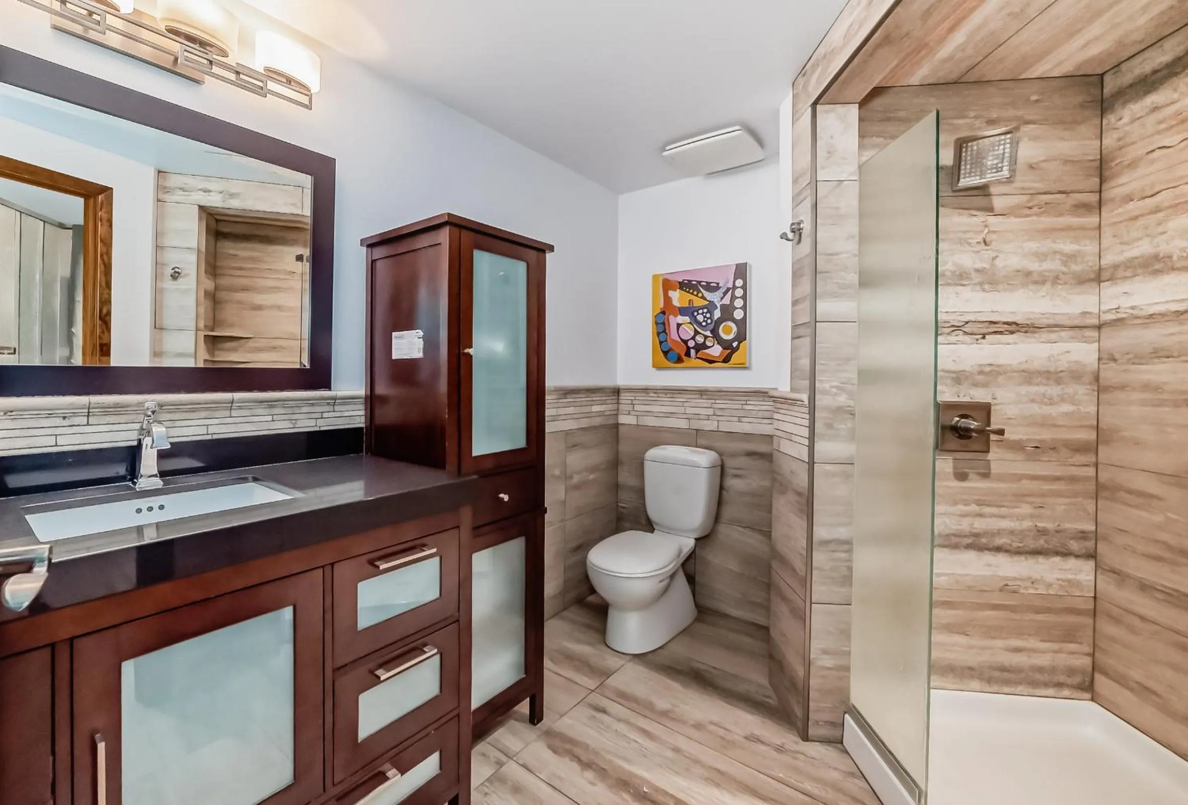 Shower in Jasper Inn & Suites by INNhotels