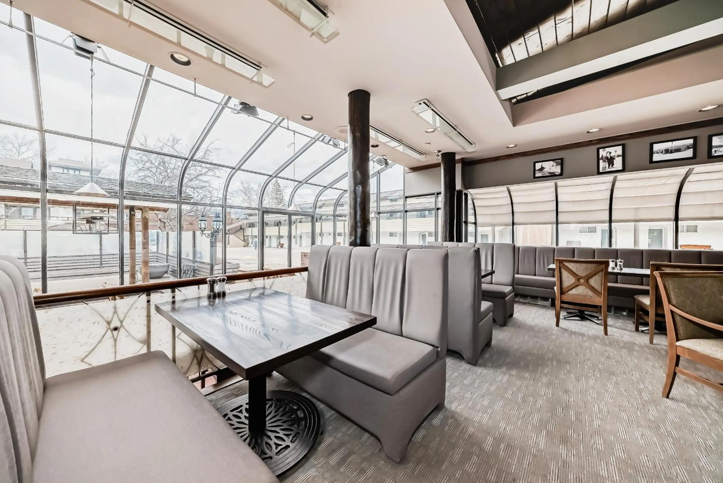 Restaurant/places to eat in Jasper Inn & Suites by INNhotels