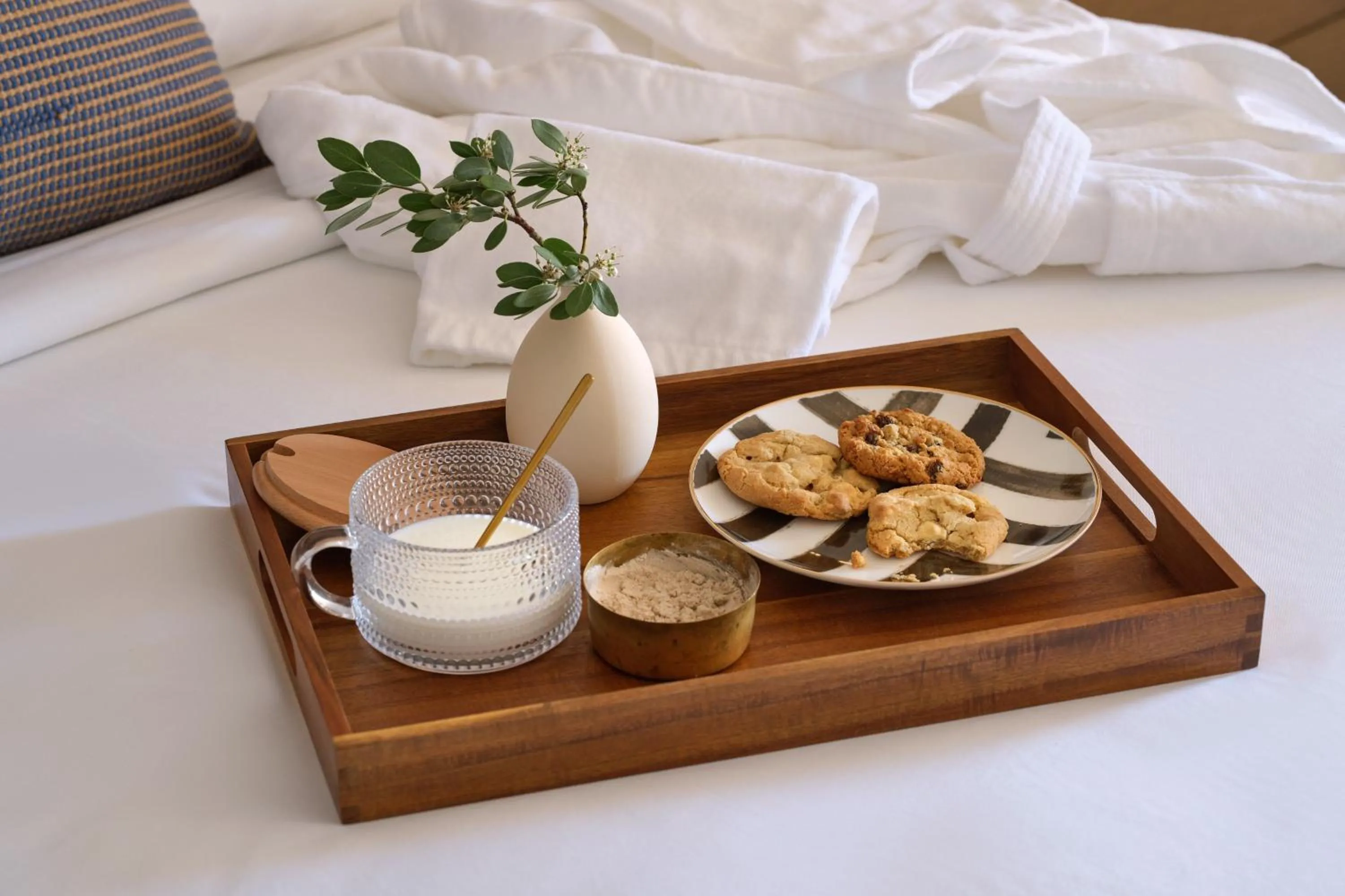 Other, Bed in Sky Rock Sedona, a Tribute Portfolio Hotel