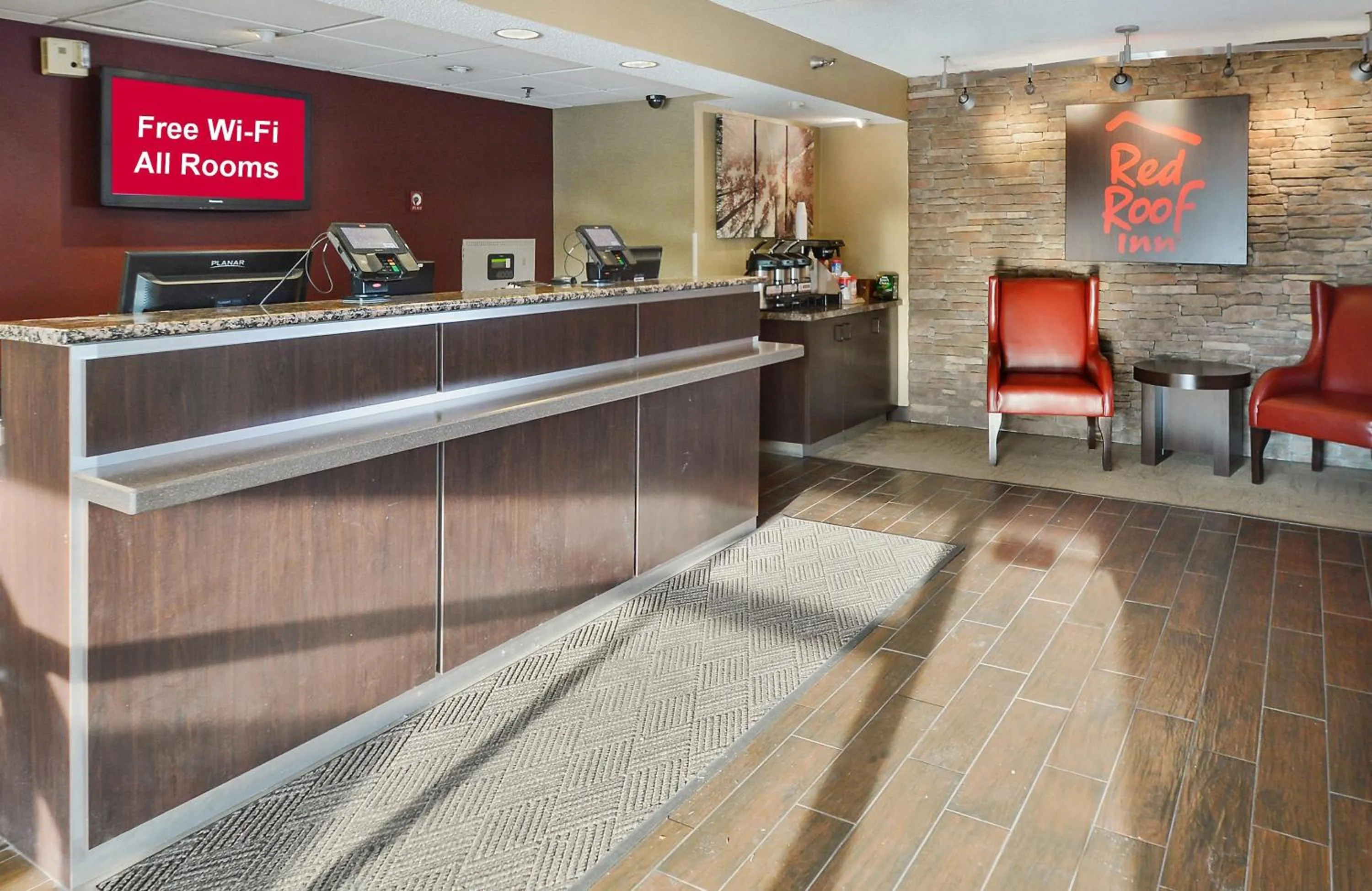Lobby or reception in Red Roof Inn Lexington South