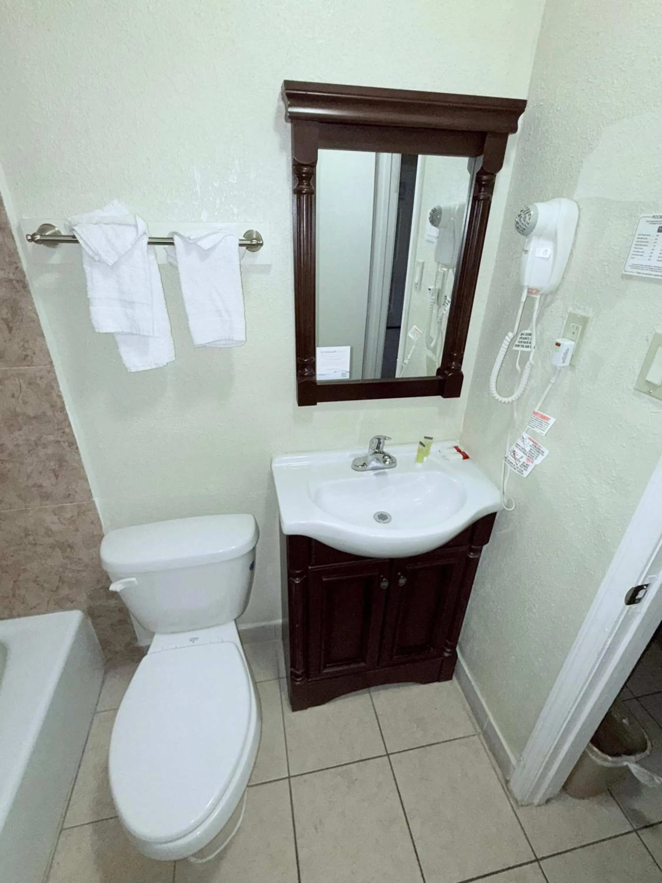 Travelodge by Wyndham Jackson I-40 Exit 82