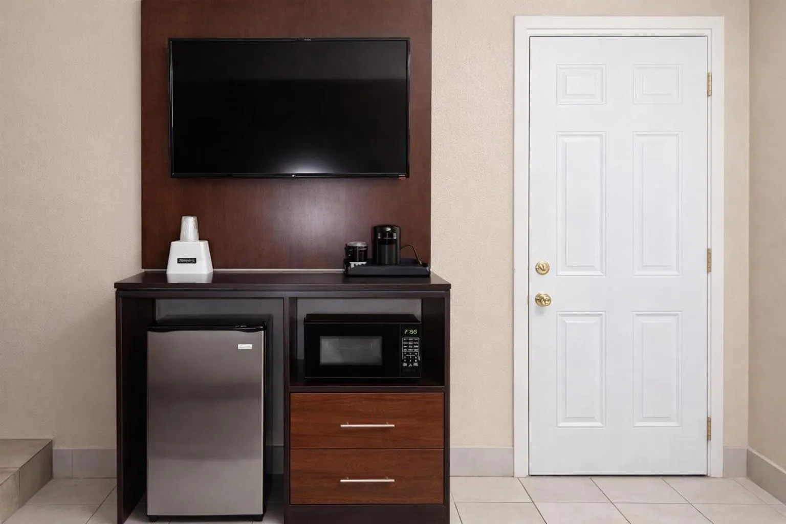 Travelodge by Wyndham Jackson I-40 Exit 82