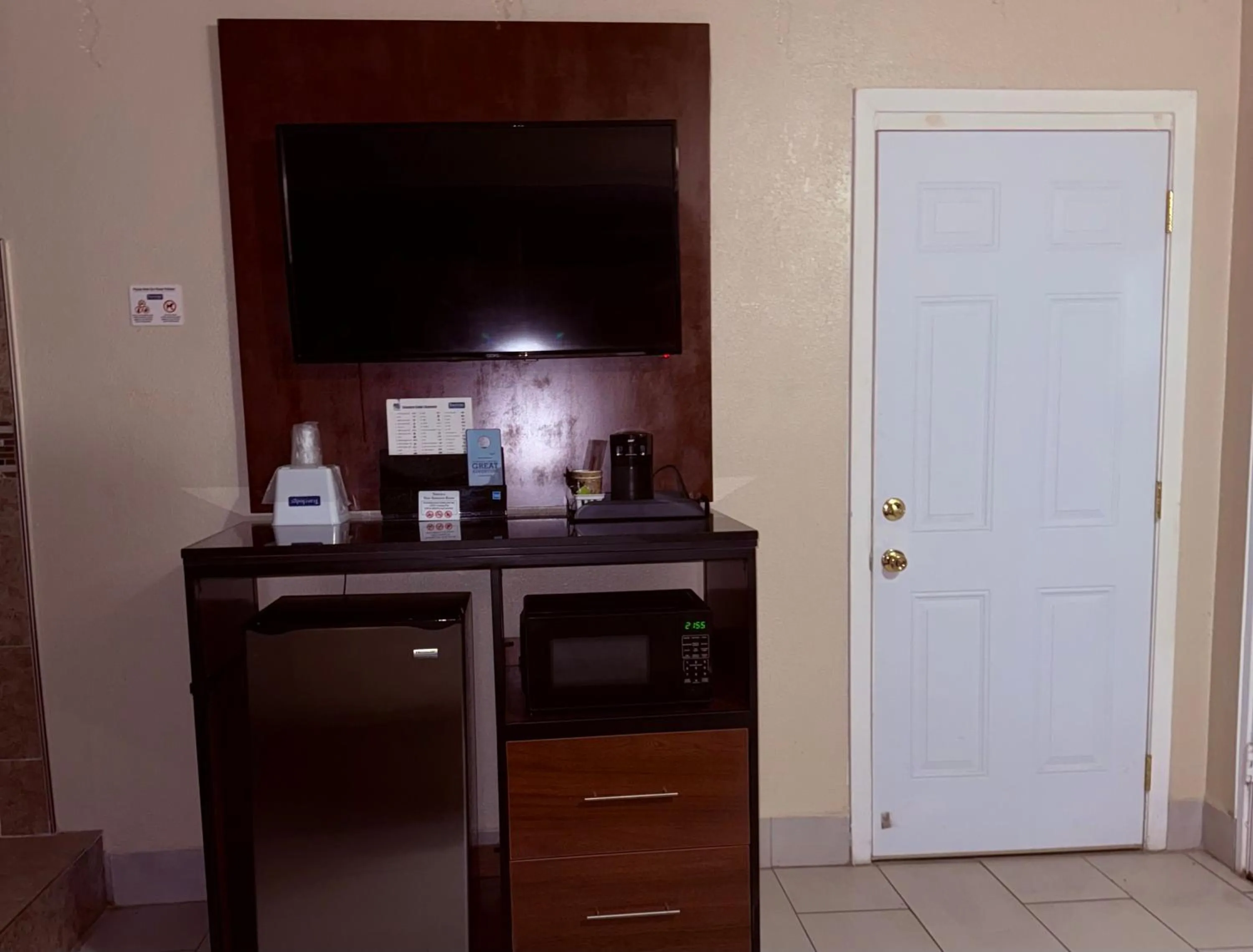 Travelodge by Wyndham Jackson I-40 Exit 82