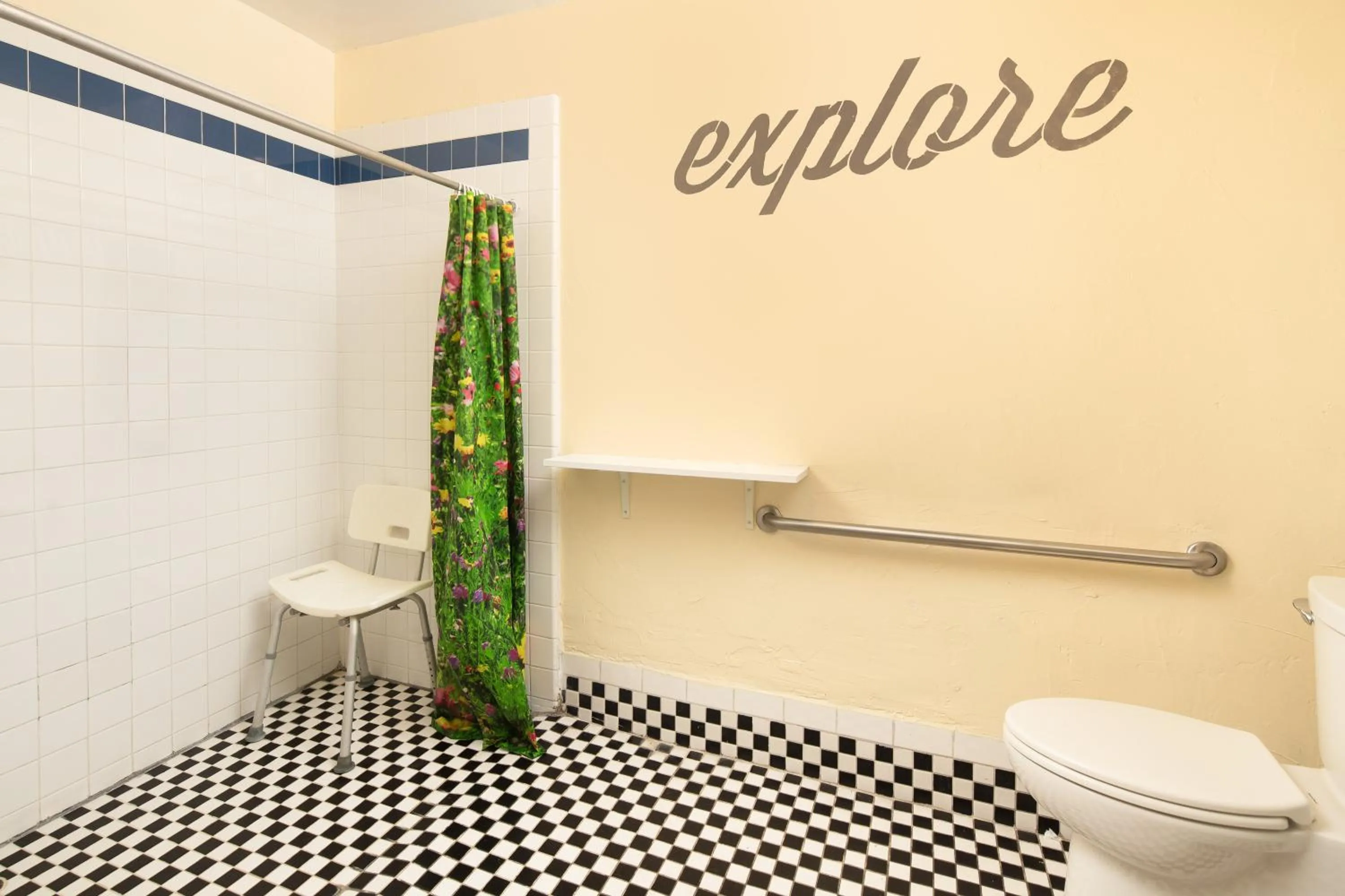 Bathroom in HI San Diego Downtown Hostel