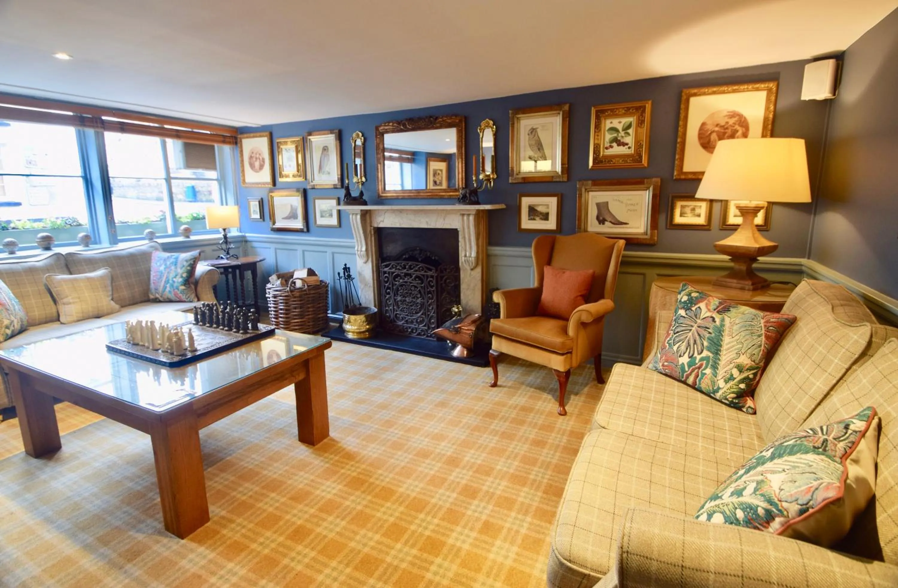 Lobby or reception in The White Hart Hotel