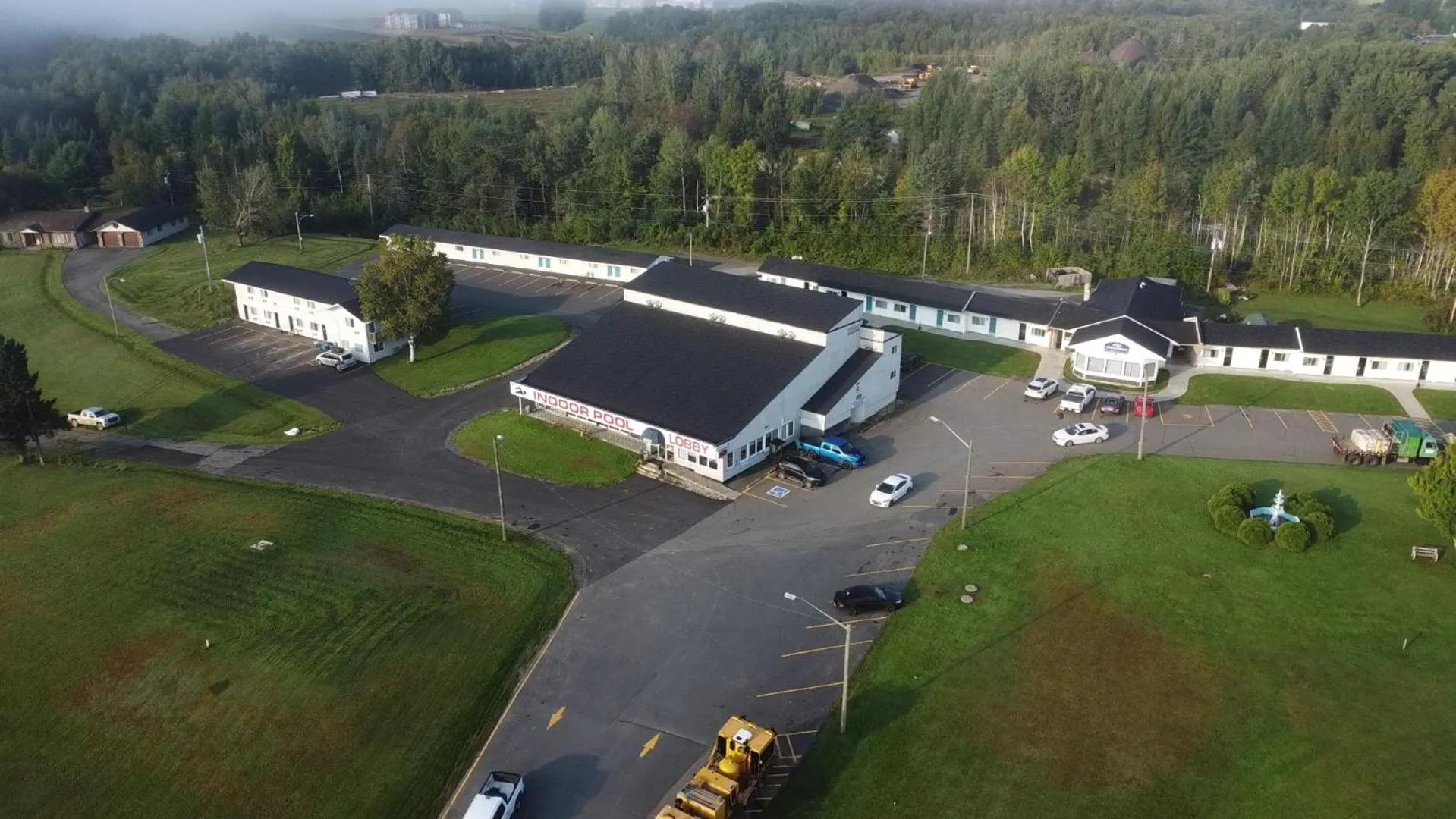 Property building in Howard Johnson by Wyndham Woodstock NB