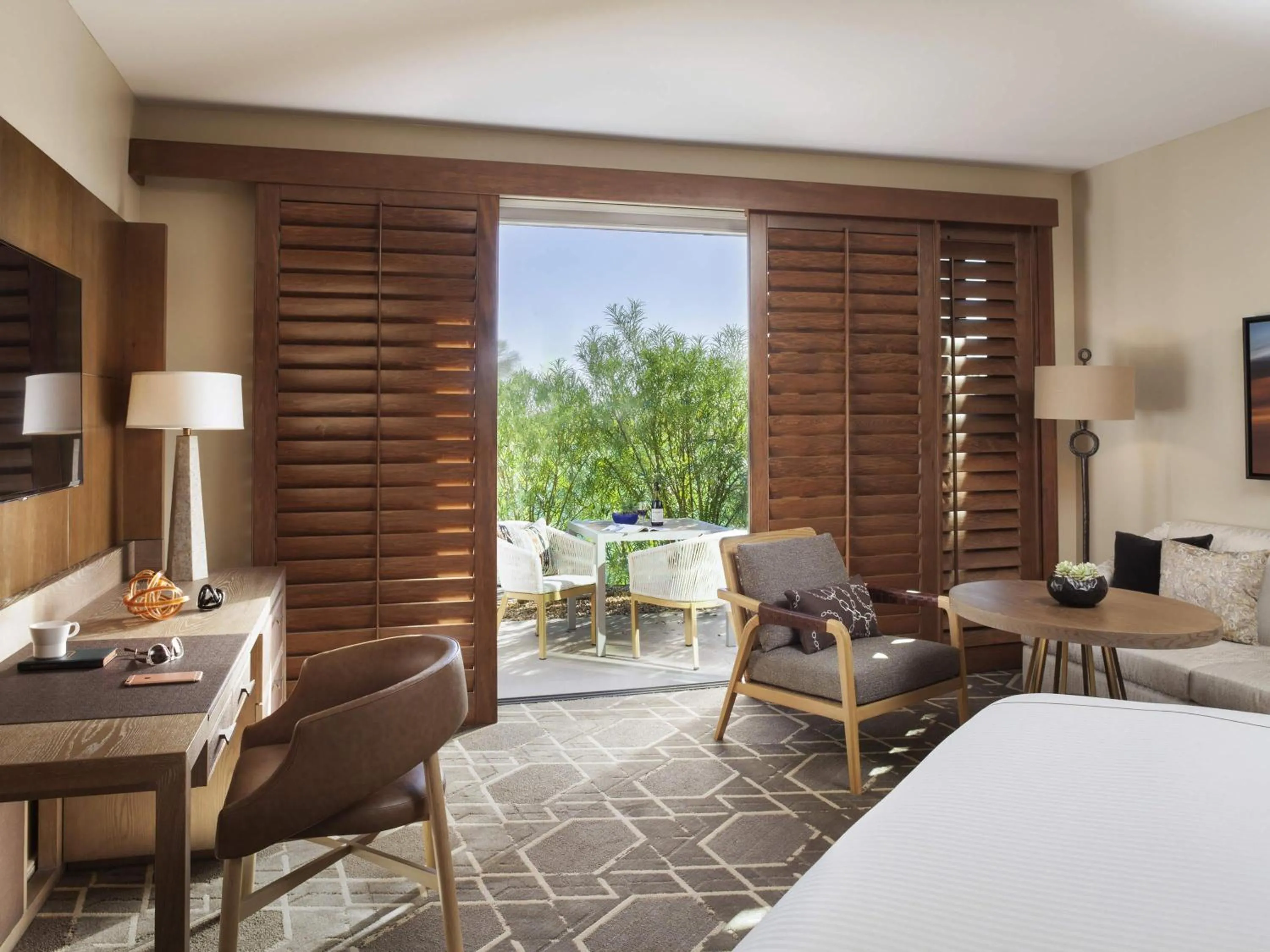 Bedroom, Bed in Fairmont Scottsdale Princess