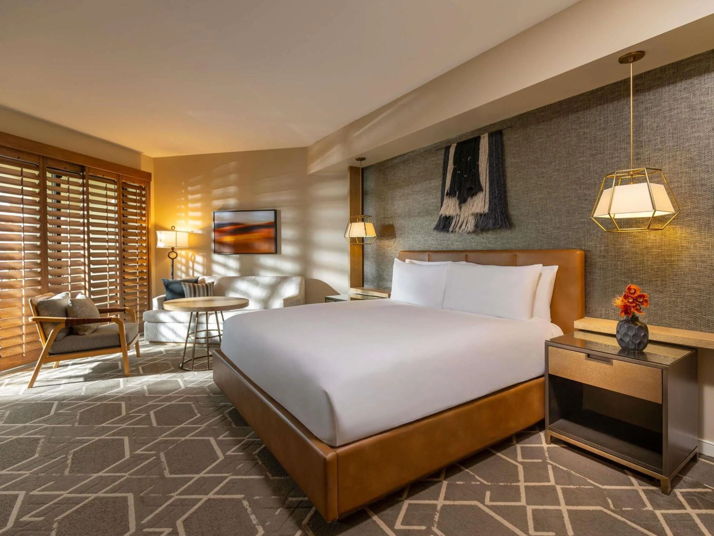 Bedroom, Bed in Fairmont Scottsdale Princess