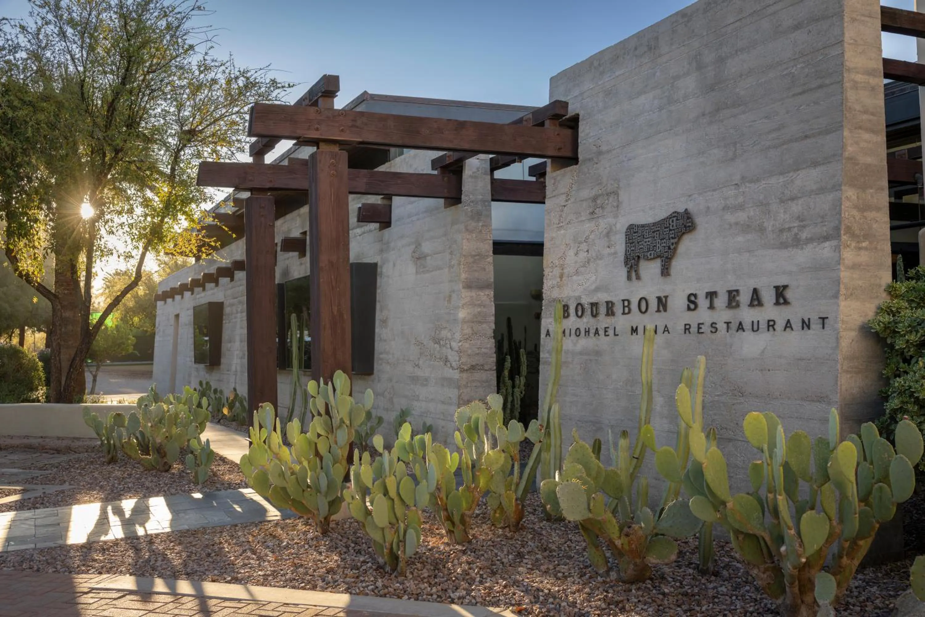 Property building in Fairmont Scottsdale Princess