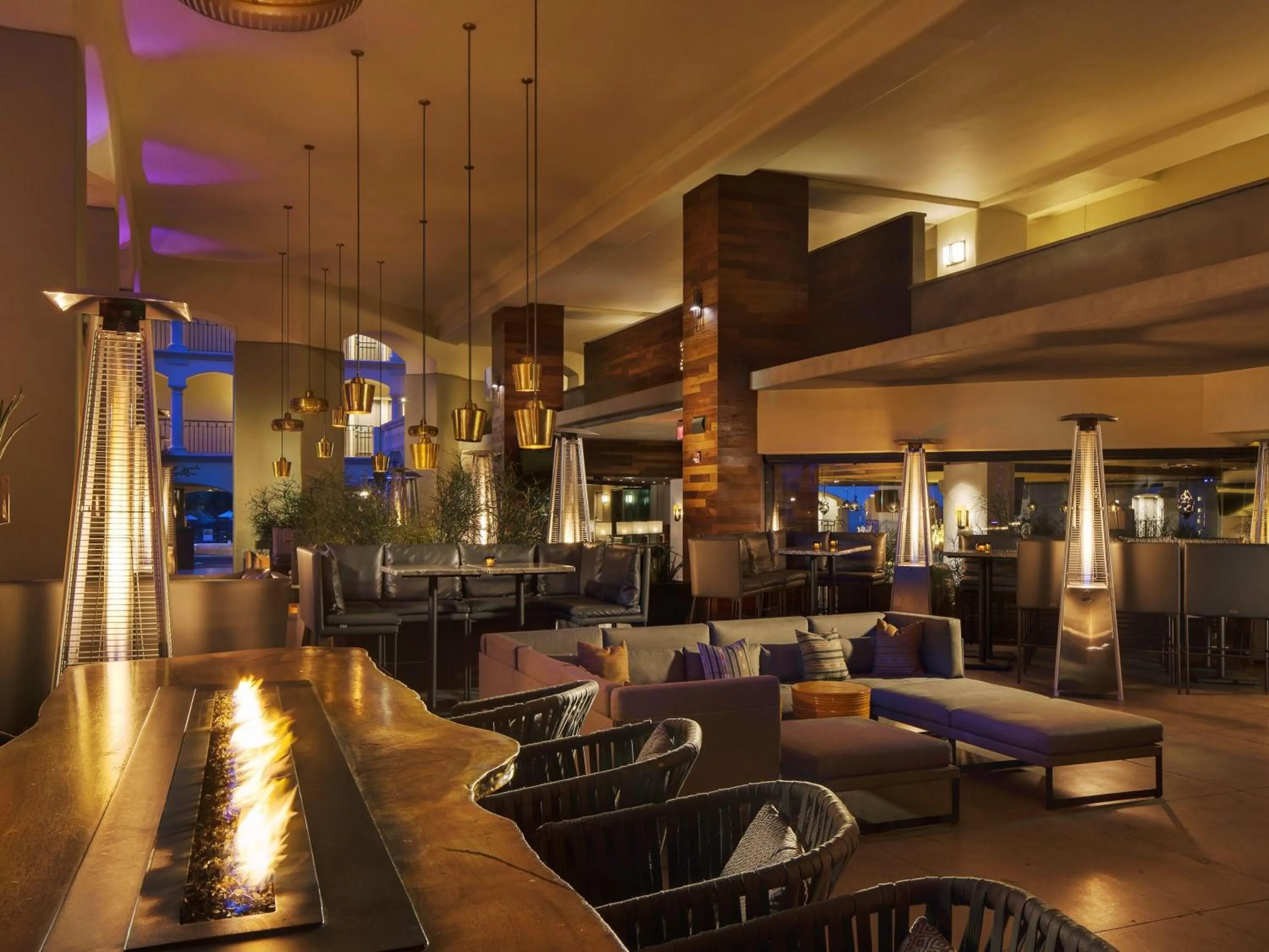 Lounge or bar in Fairmont Scottsdale Princess