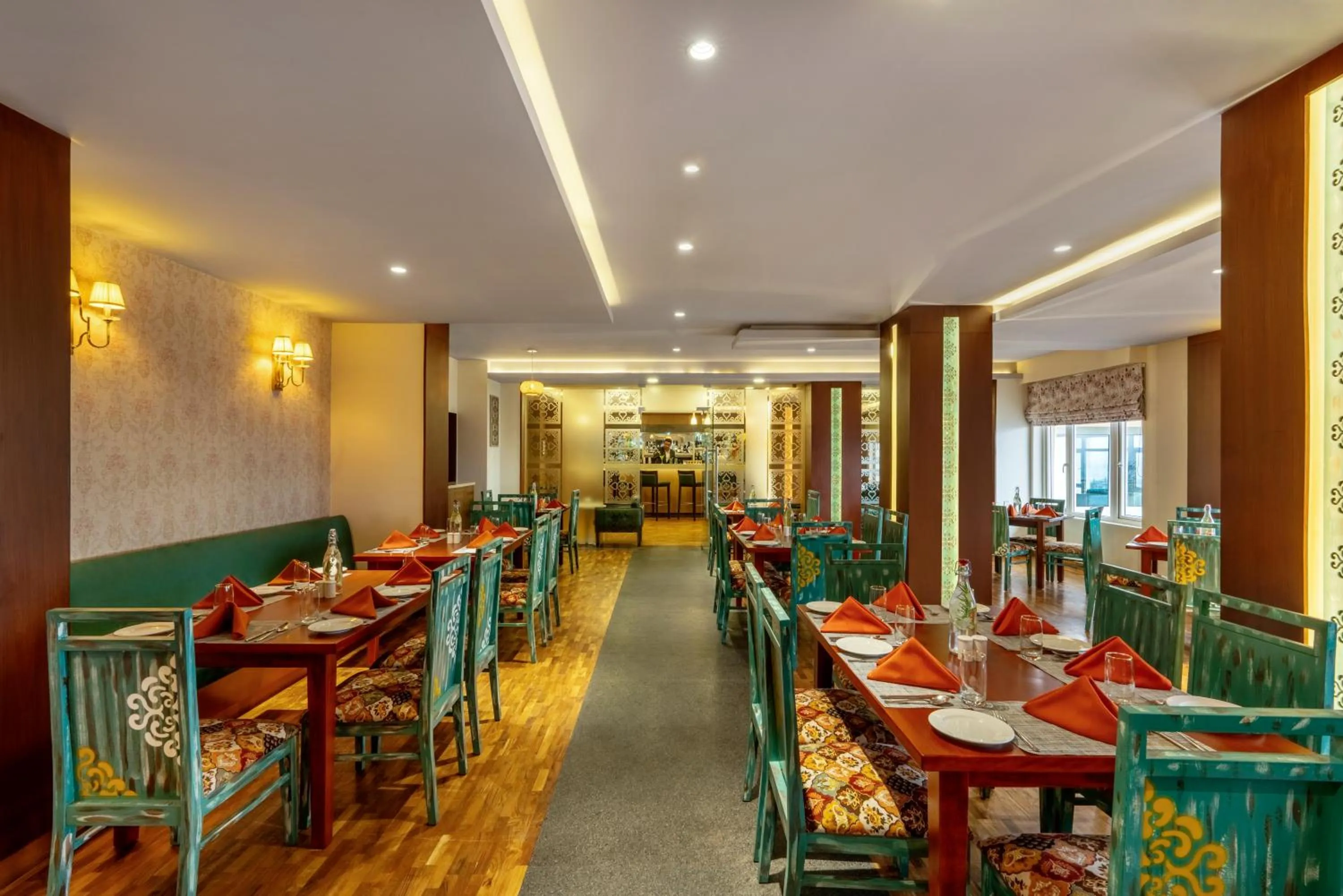 Restaurant/places to eat in Sterling Ooty Elk Hill