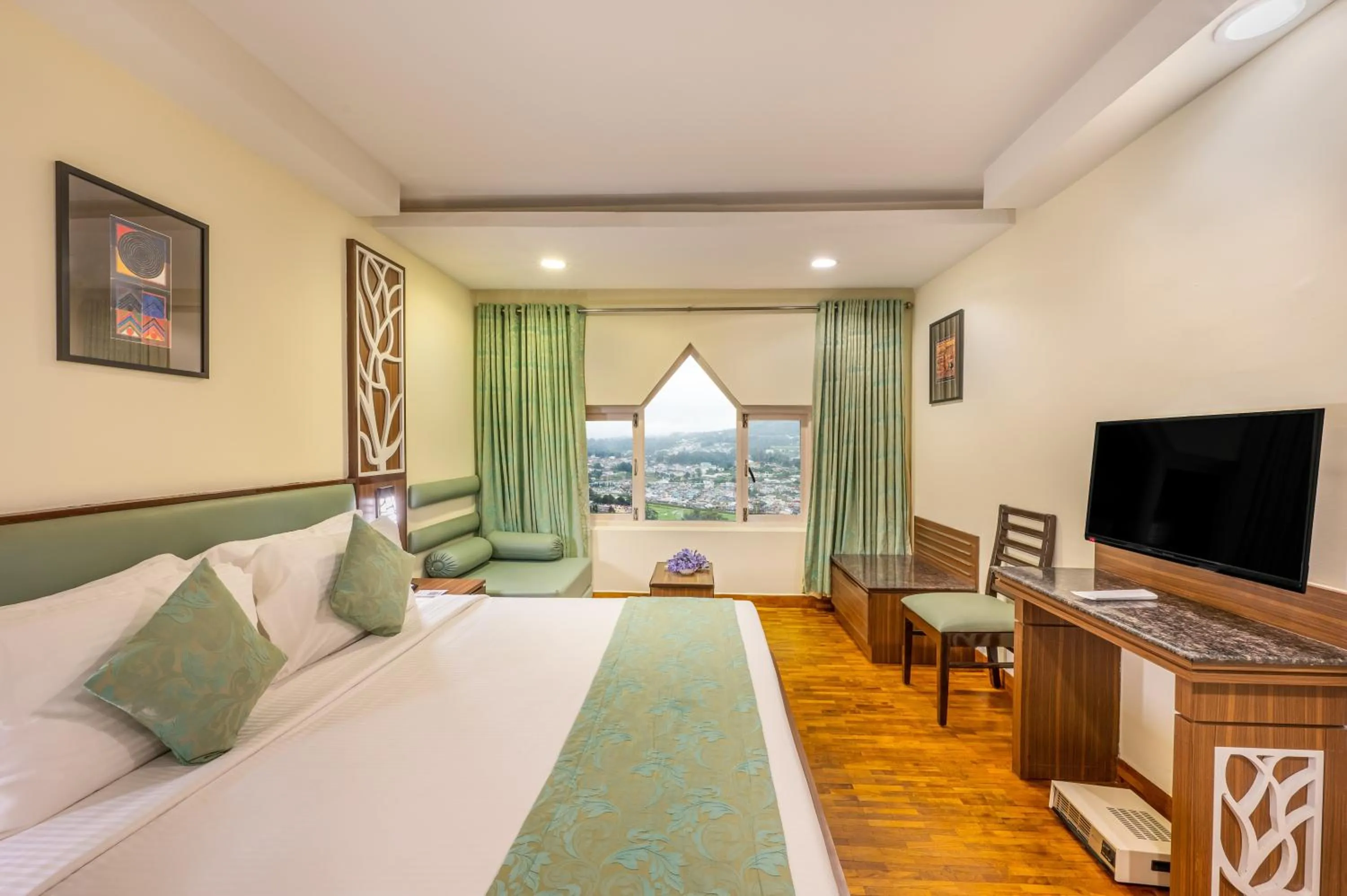 Guests, Bed in Sterling Ooty Elk Hill