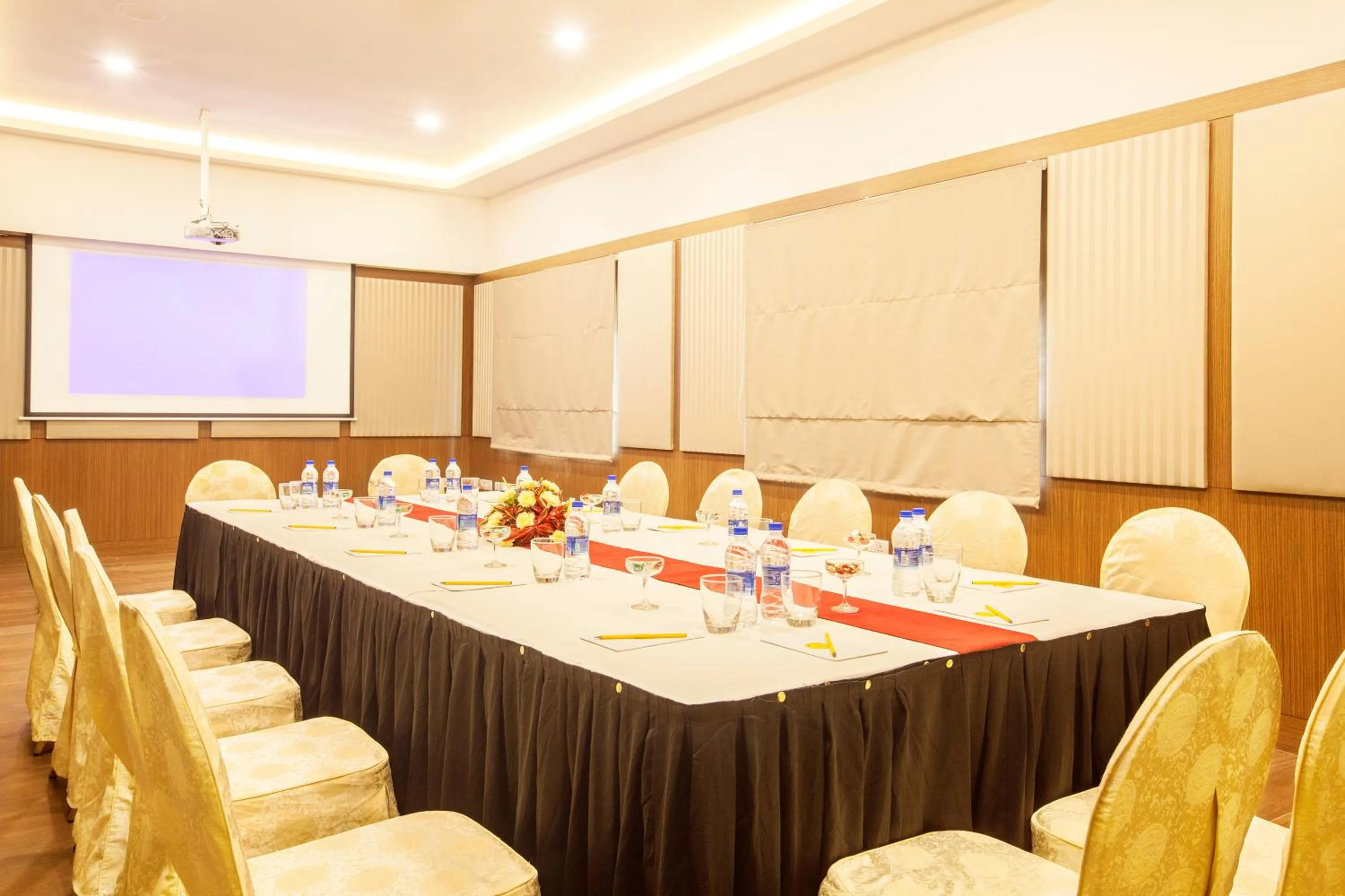 Meeting/conference room in Sterling Ooty Elk Hill