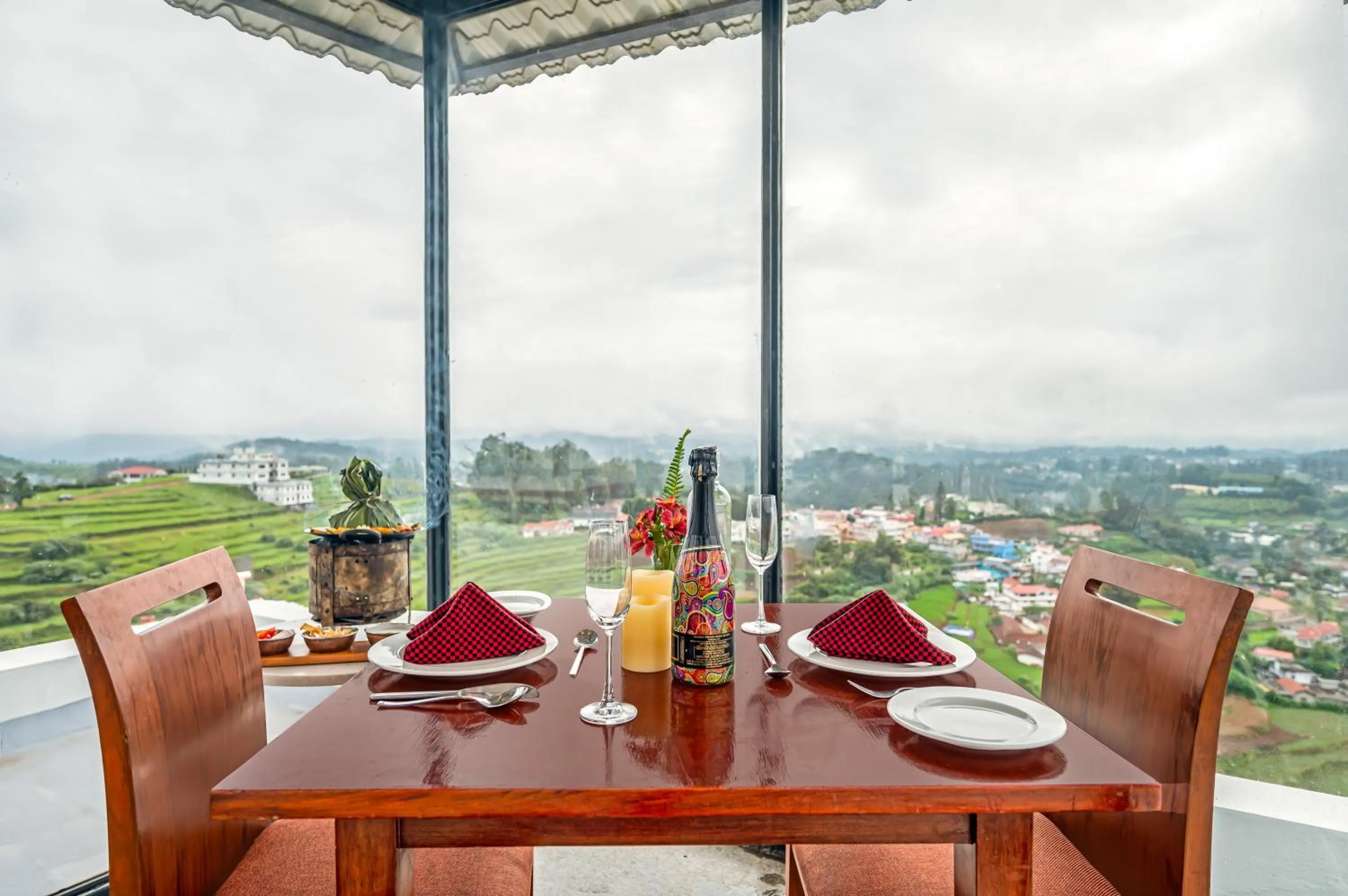 Food in Sterling Ooty Elk Hill