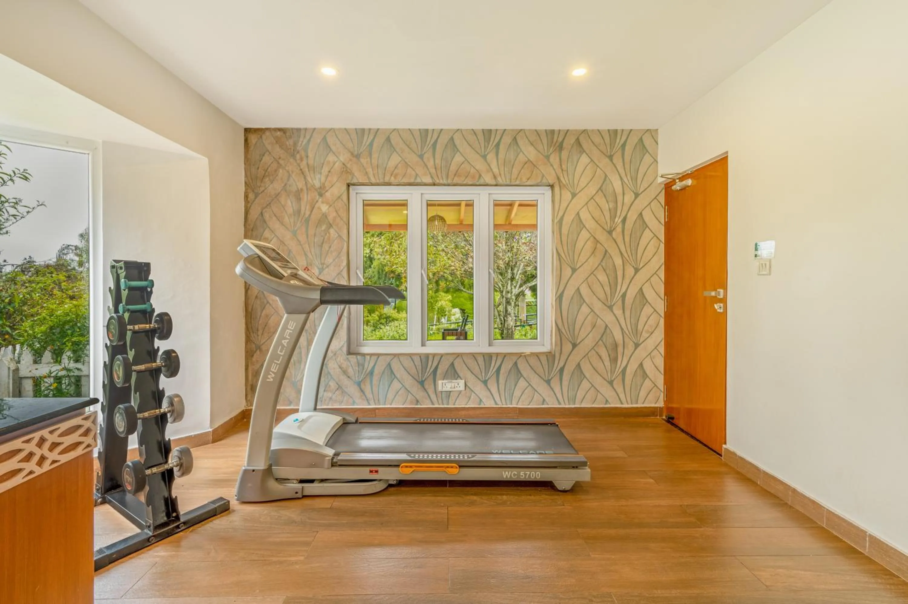 Property building in Sterling Ooty Elk Hill