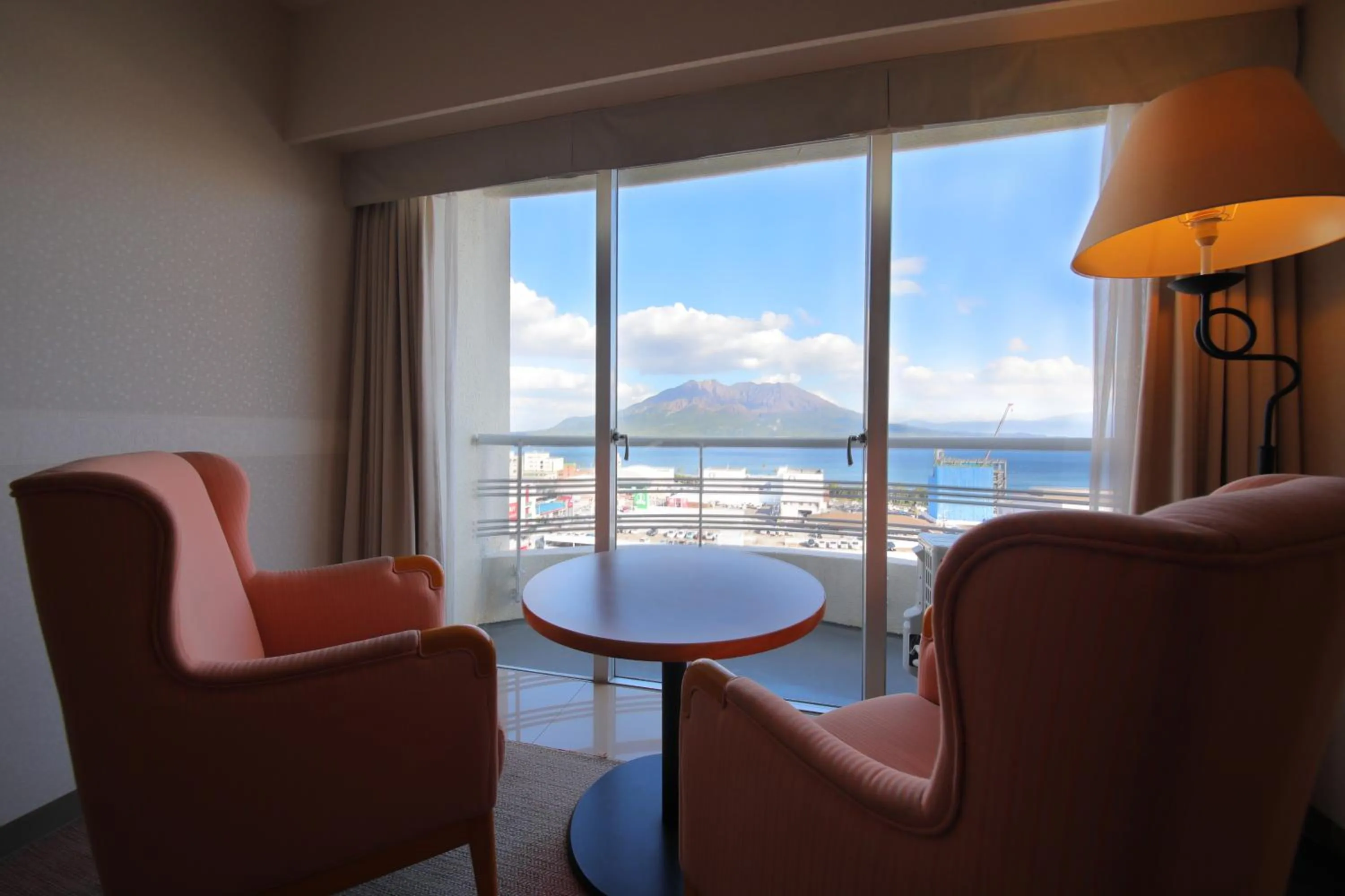 Twin Room with Sakurajima View - single occupancy - High Floor - Non-Smoking in Kagoshima Sun Royal Hotel