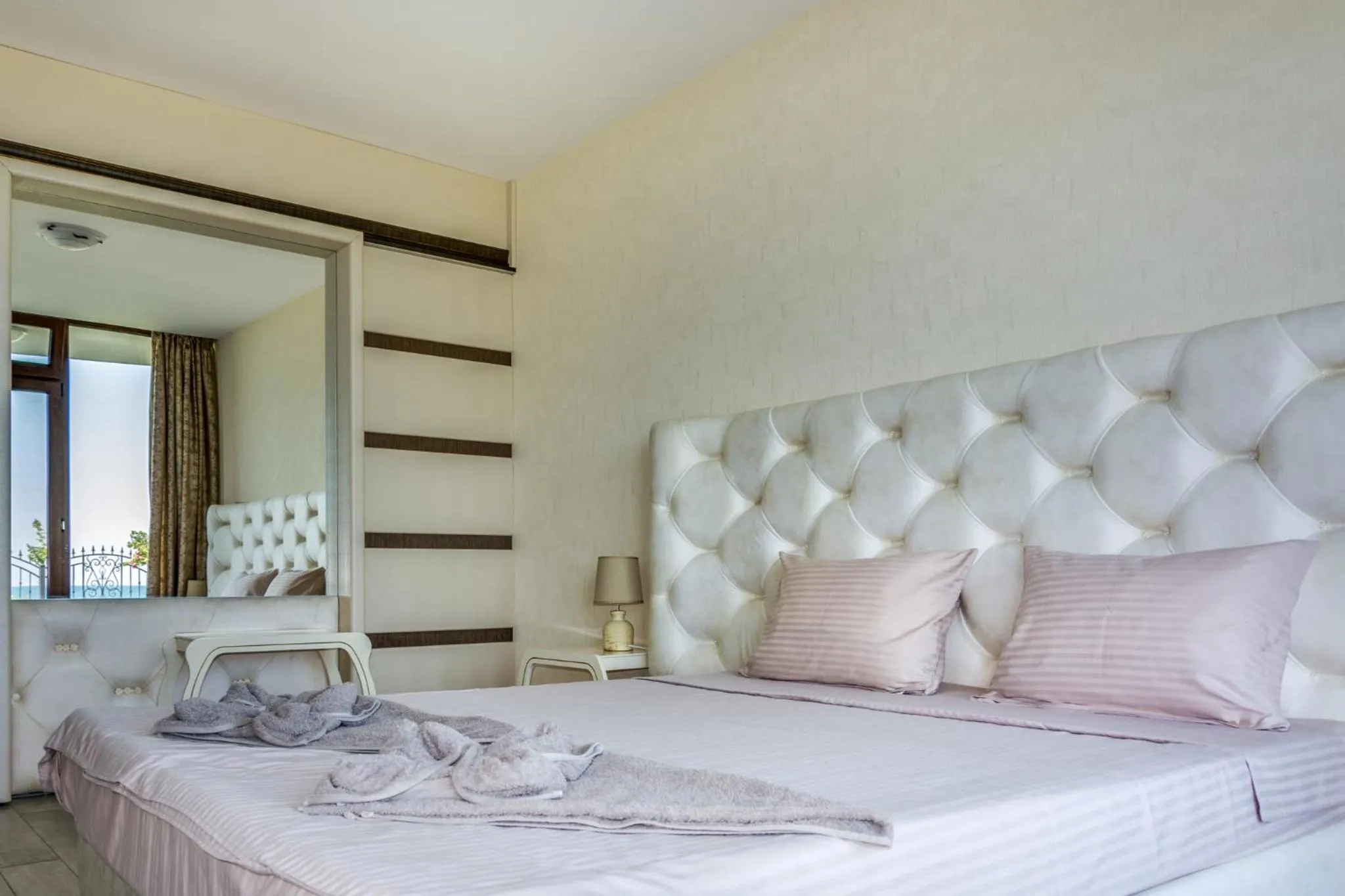 Bedroom in Apartcomplex Golden Bay