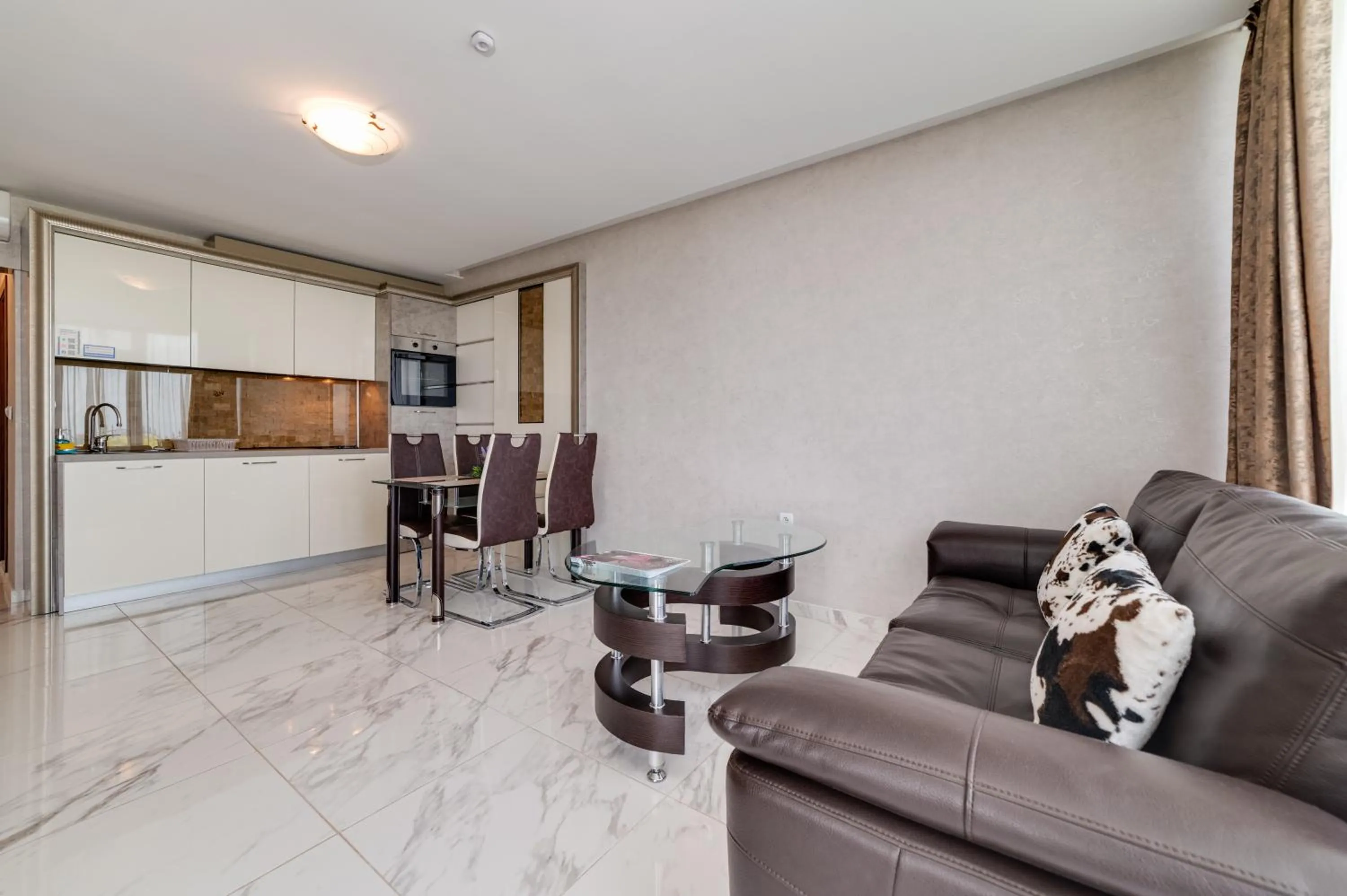 Apartcomplex Golden Bay