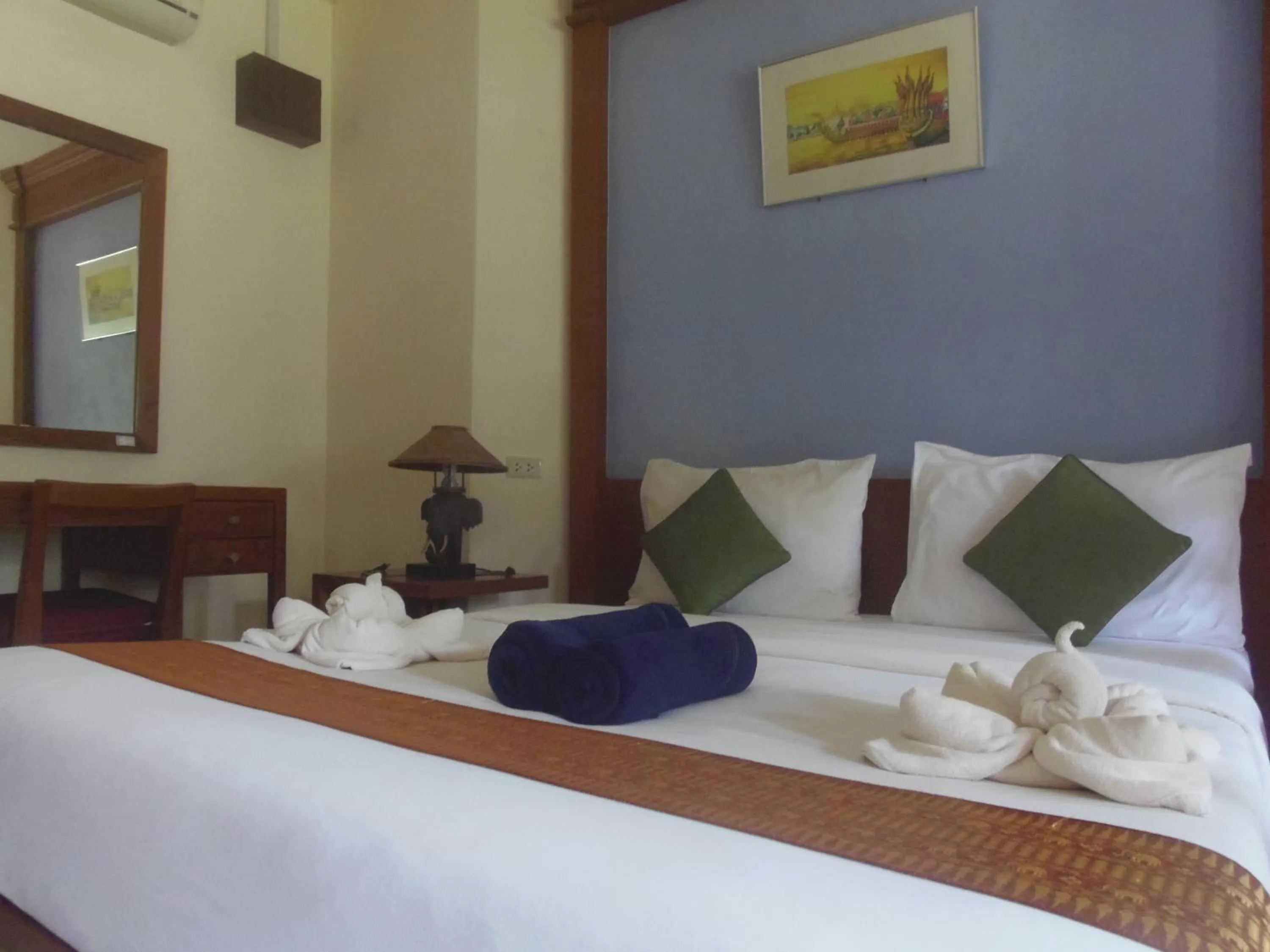 Bed in Sea Sand Sun Resort, Lanta Island