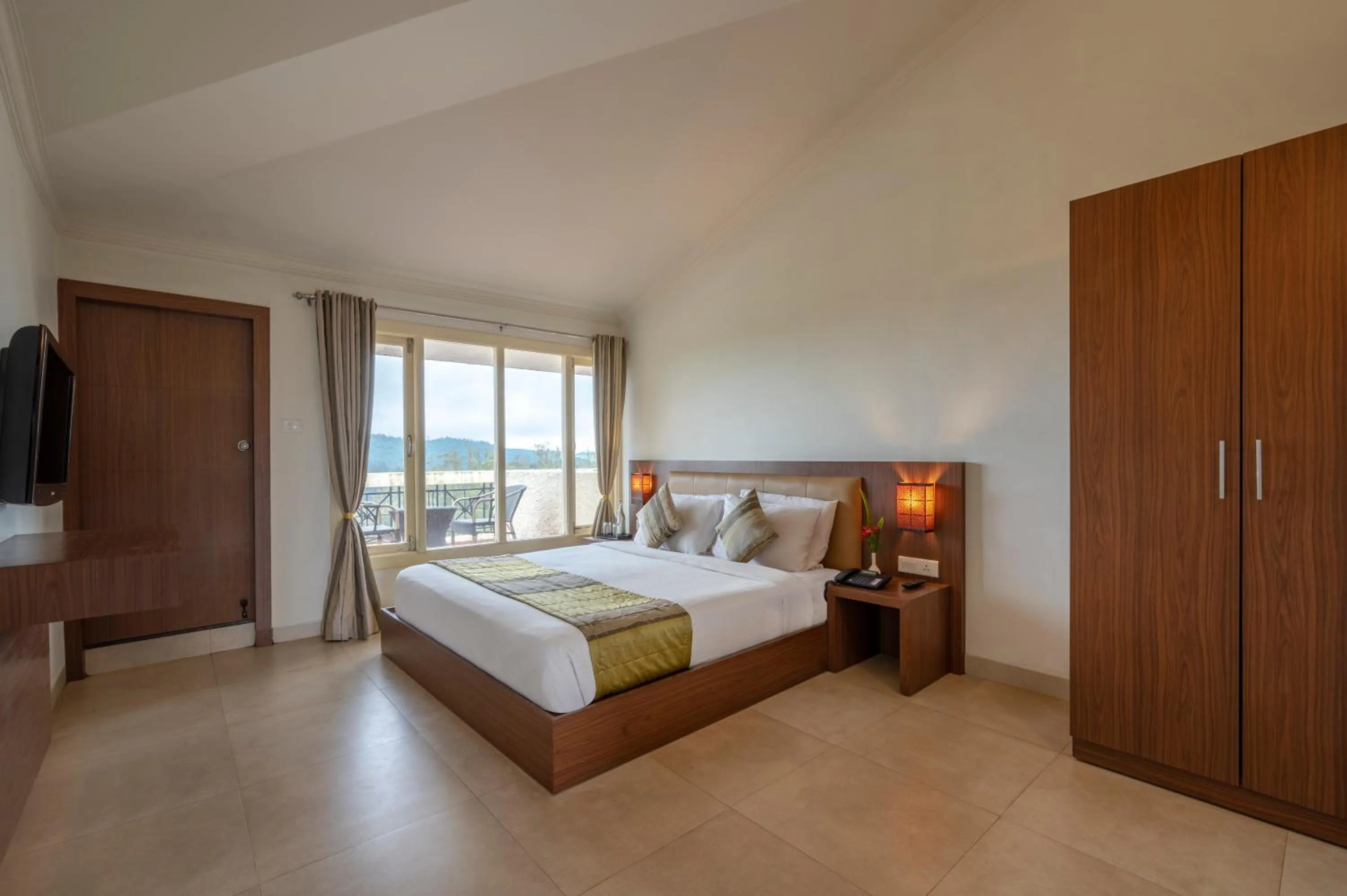 Bed in Sterling Ooty Fern Hill