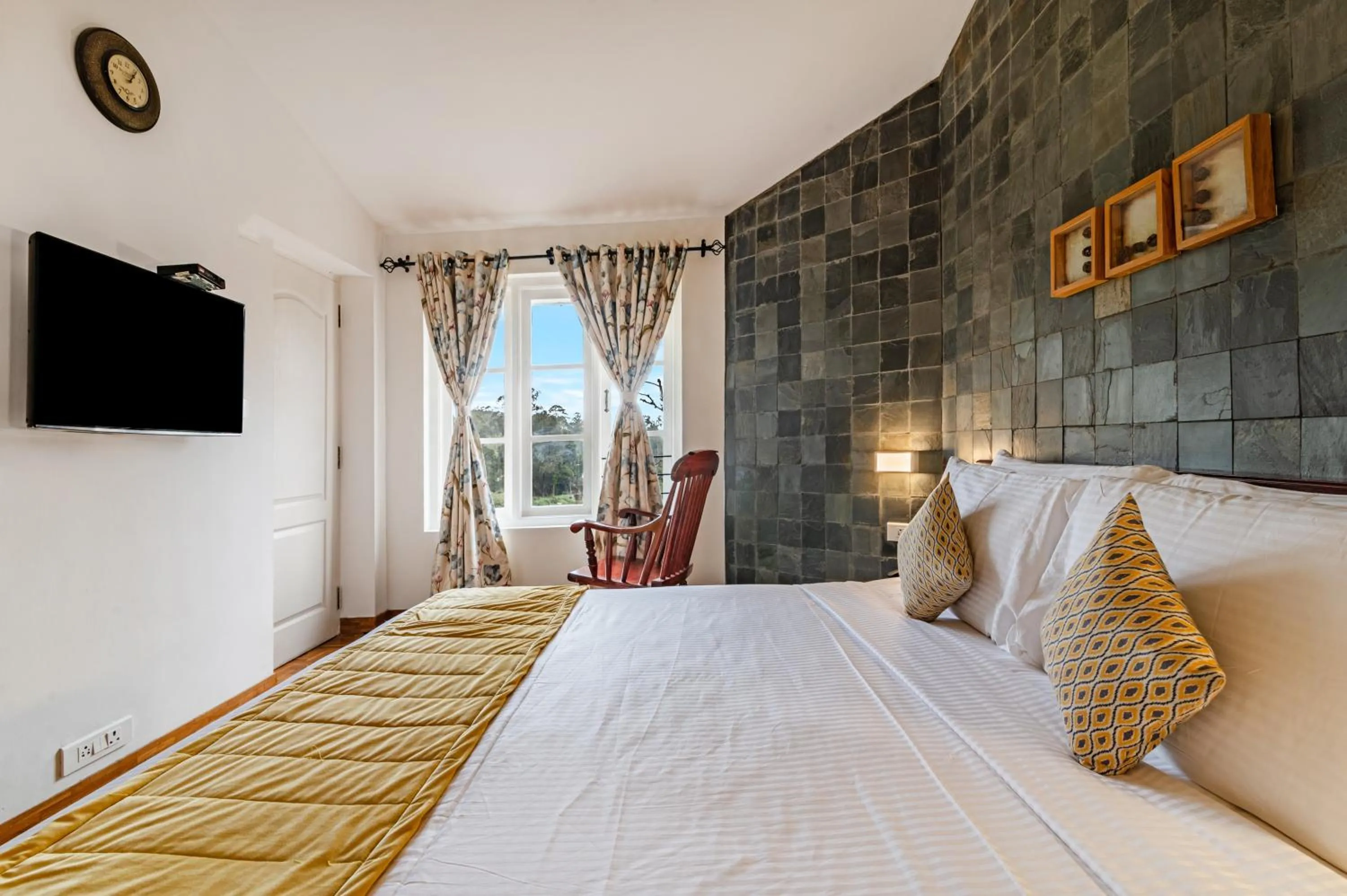 Bedroom, Bed in Sterling Kodai Lake