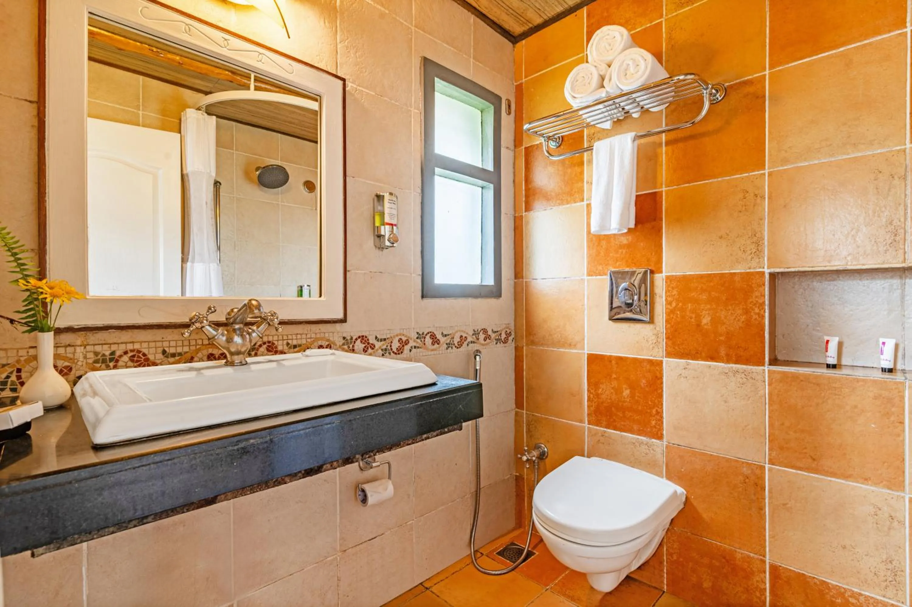 Bathroom in Sterling Kodai Lake