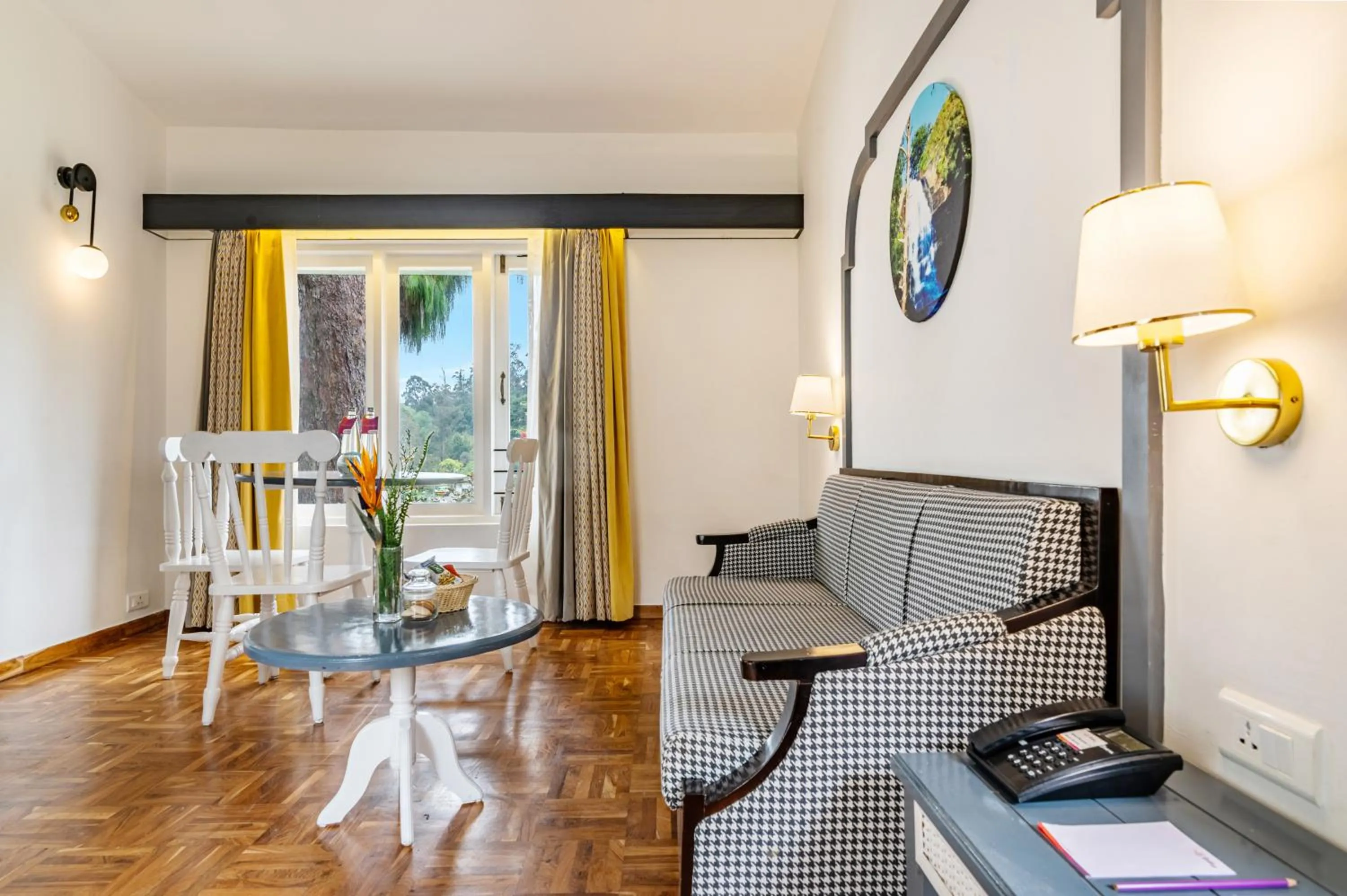 Living room in Sterling Kodai Lake