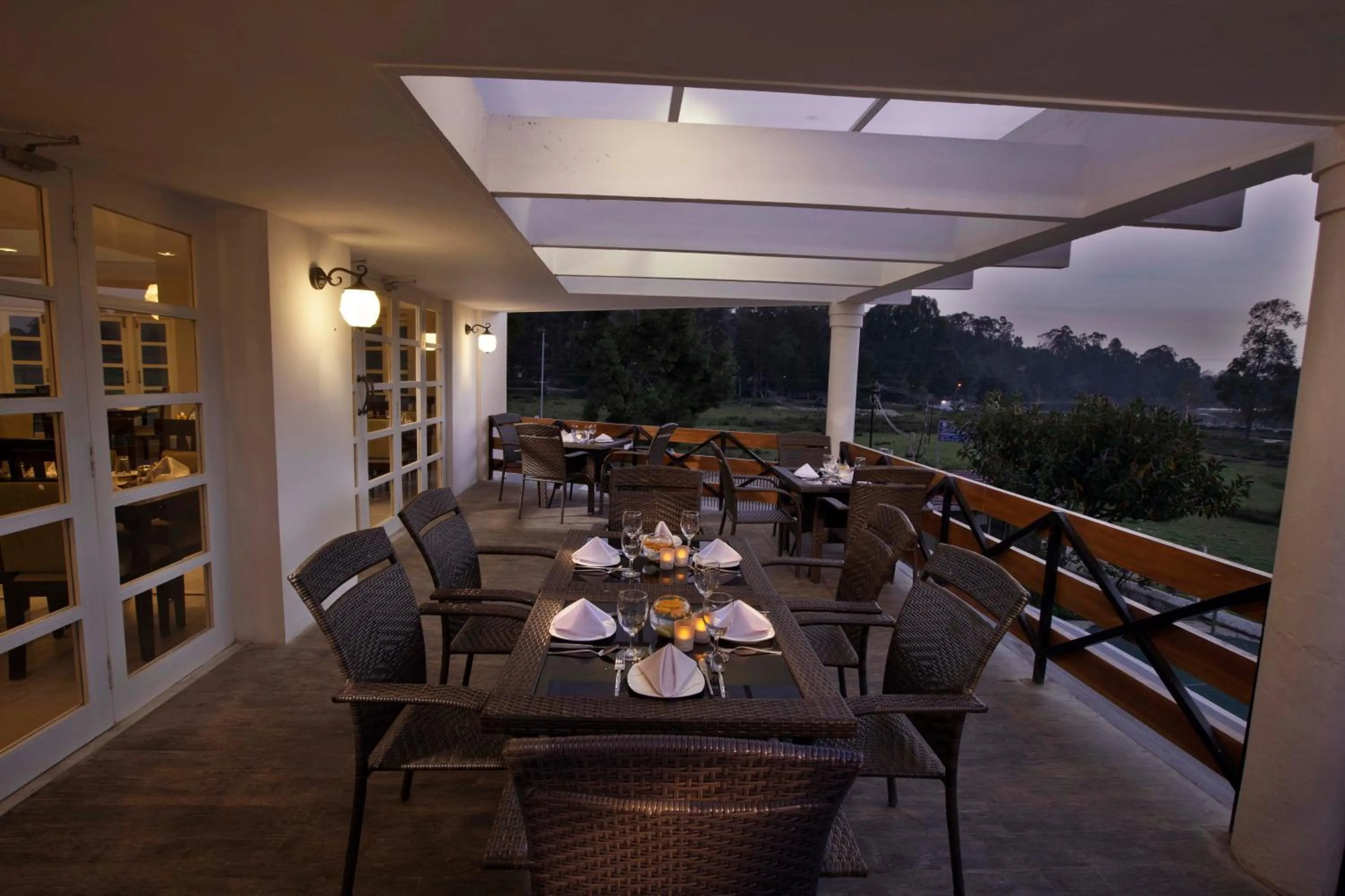 Restaurant/places to eat in Sterling Kodai Lake
