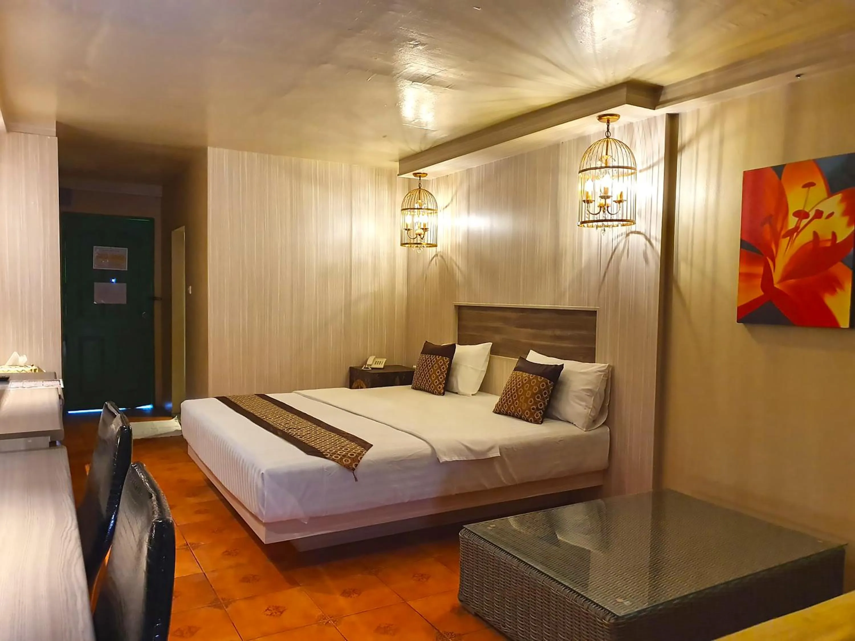 Bedroom, Bed in The Montana Lodge-Sathorn