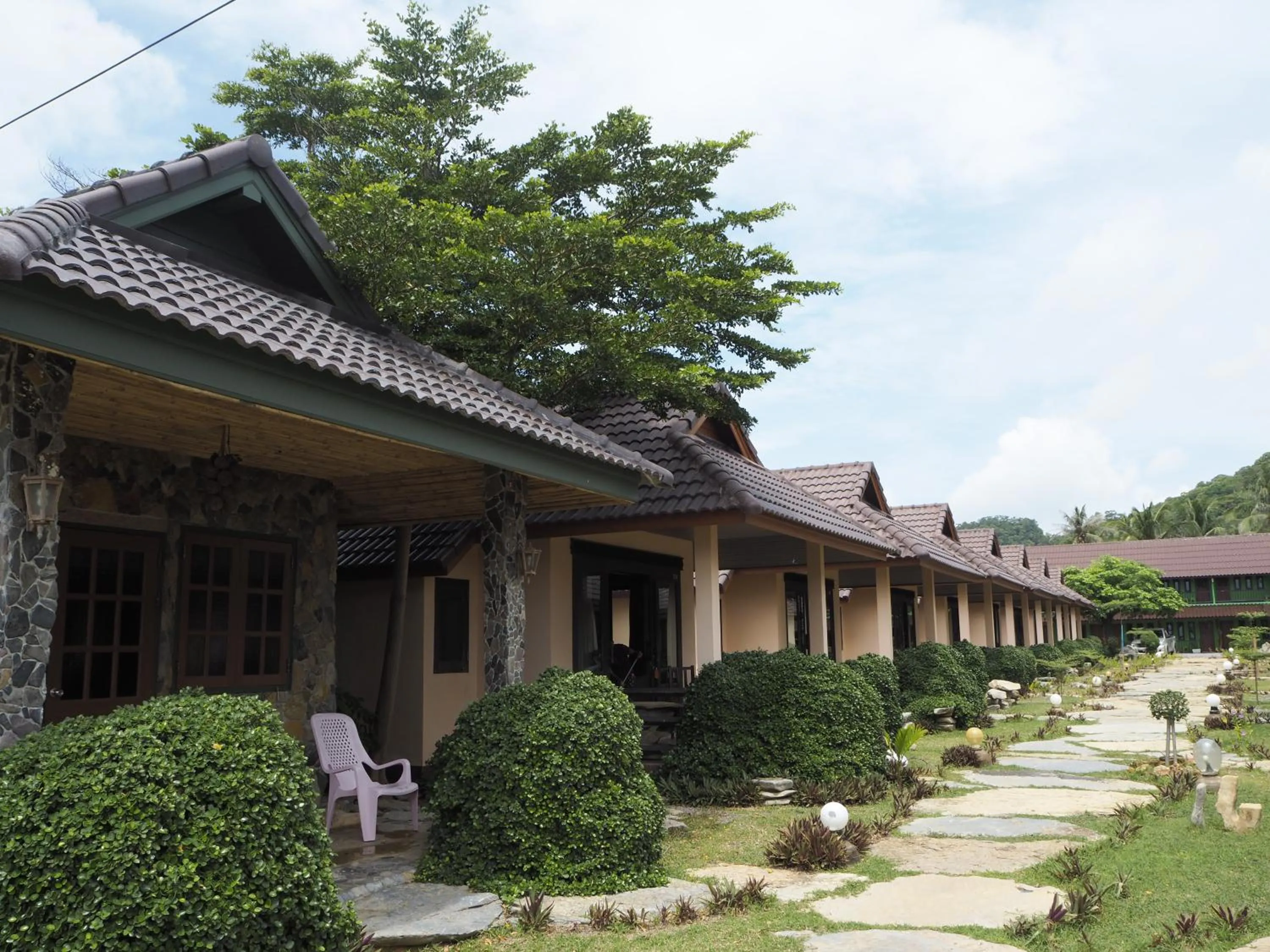 Garden view in Needa Rock Resort