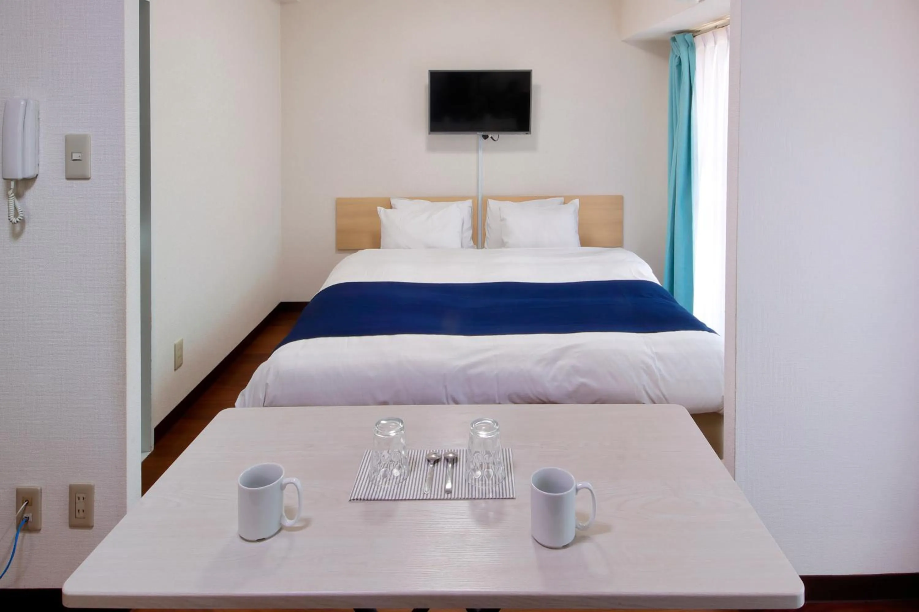 Photo of the whole room, Bed in HOTEL Nishikawaguchi Weekly