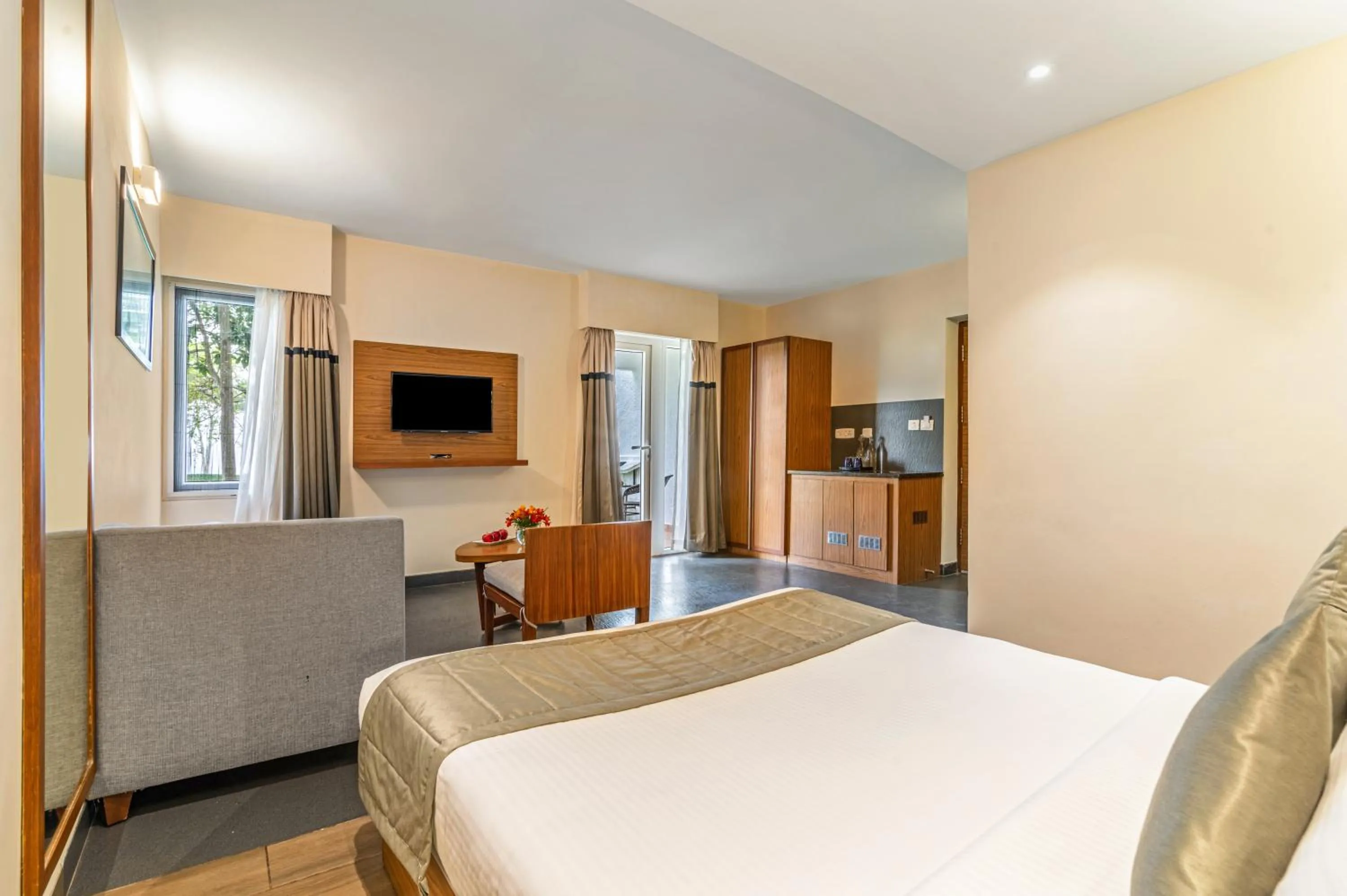 Bedroom, Bed in Sterling Kodai Valley