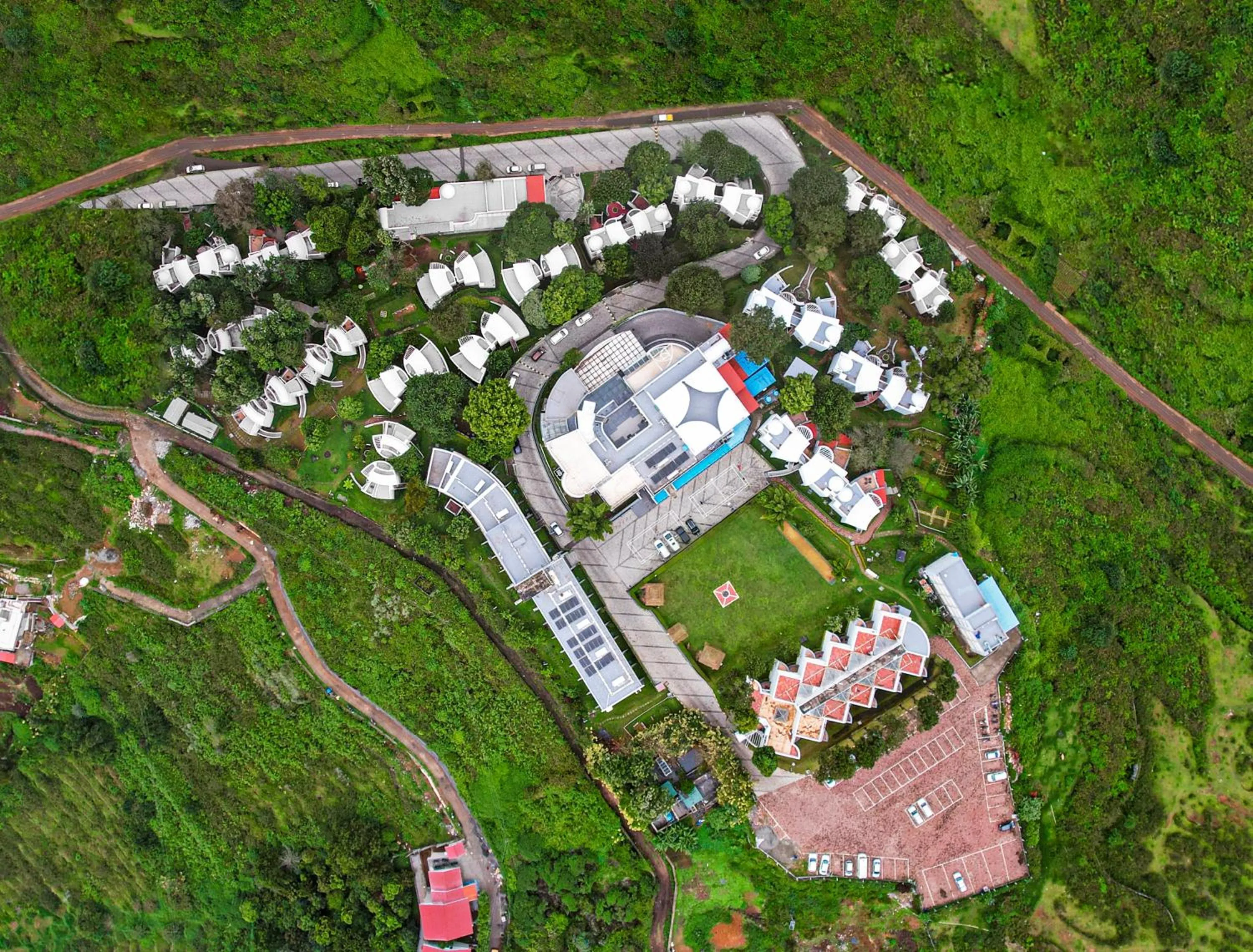 Bird's eye view in Sterling Kodai Valley