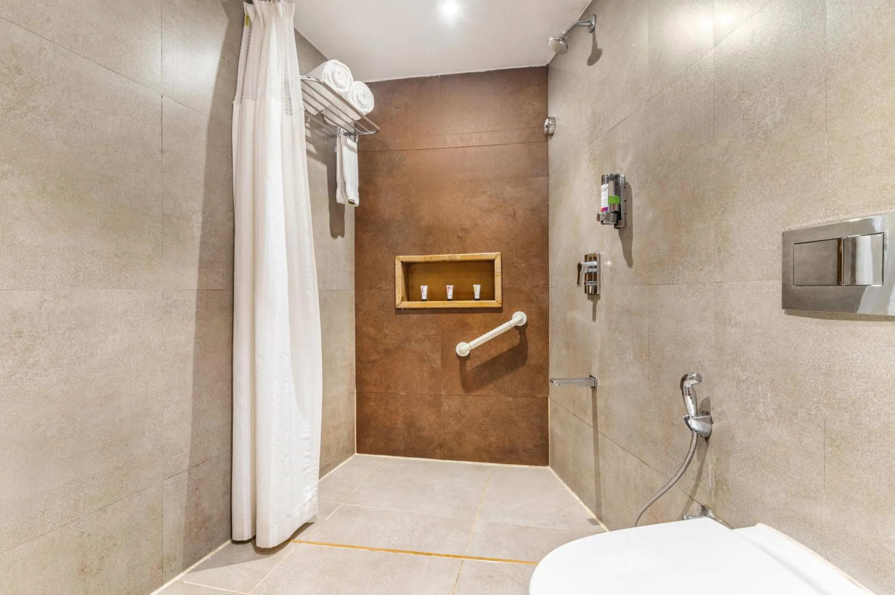 Bathroom in Sterling Kodai Valley