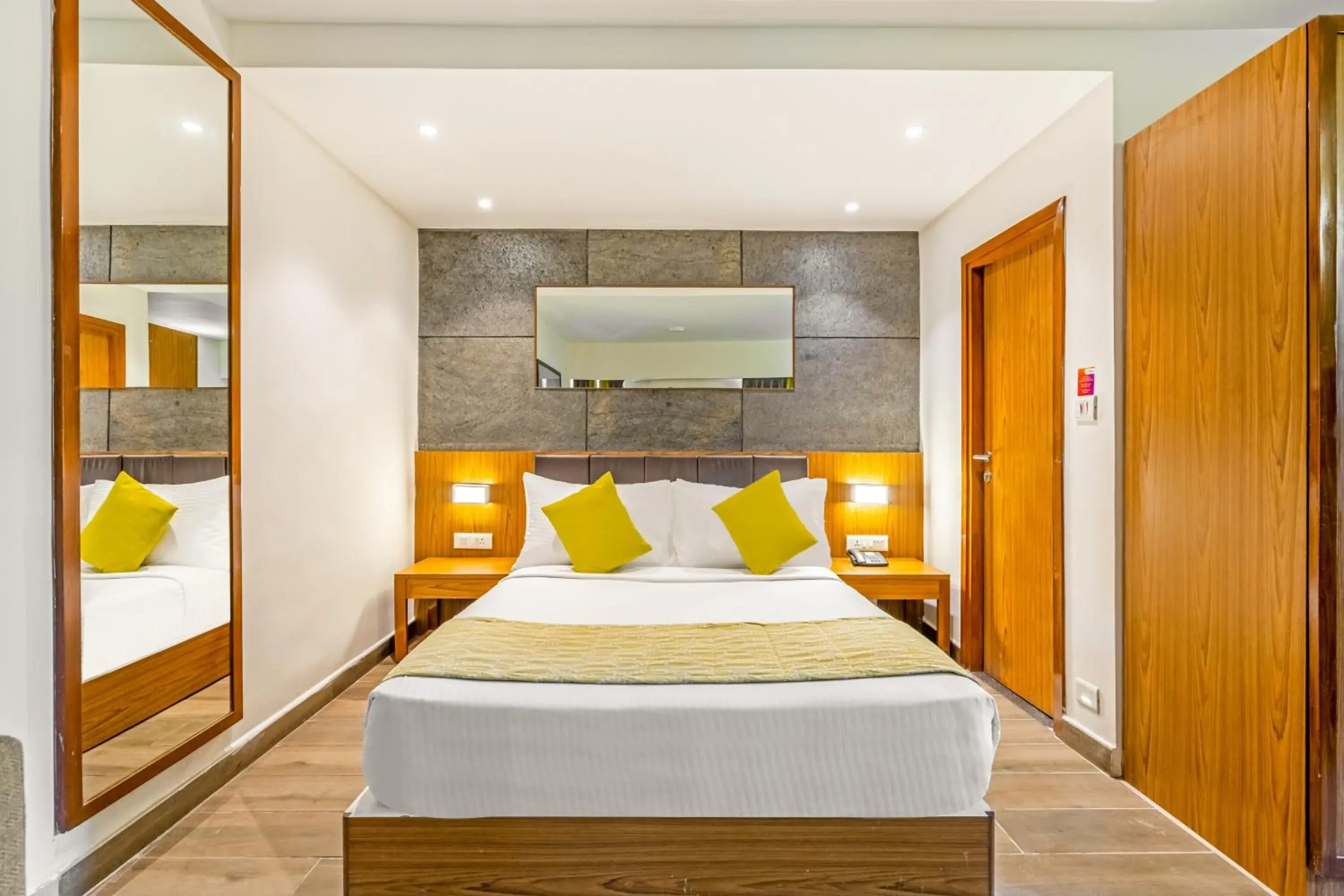 Premier Room with Balcony in Sterling Kodai Valley Premier Room with Balcony in Sterling Kodai Valley