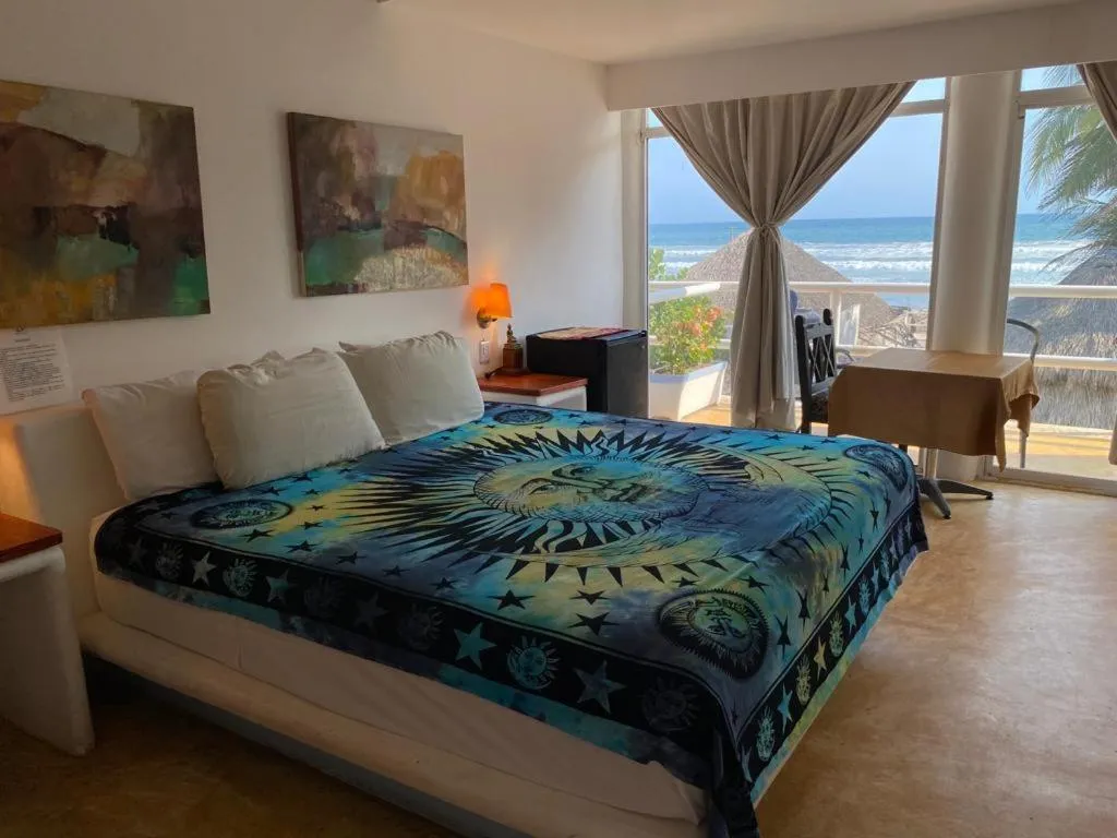 Bed in Casa de las Olas Surf & Beach Club