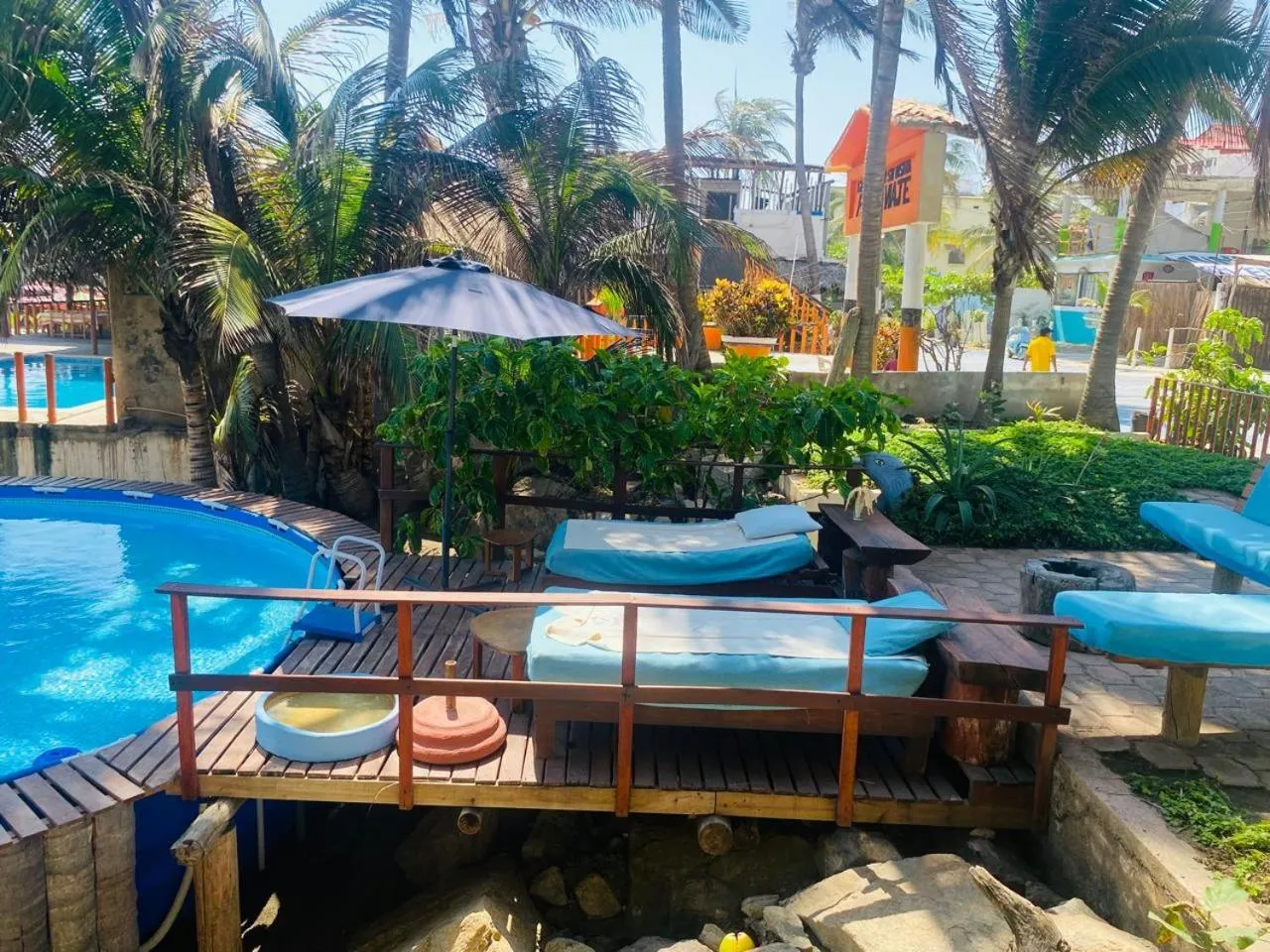 Casa de las Olas Surf & Beach Club