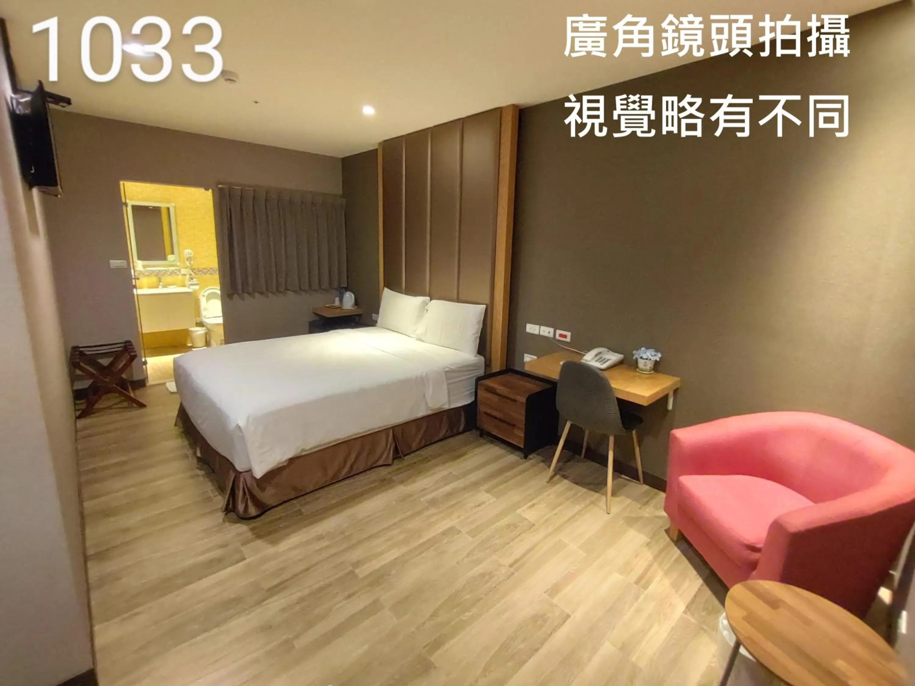 Bed in Honest & Warm Hotel