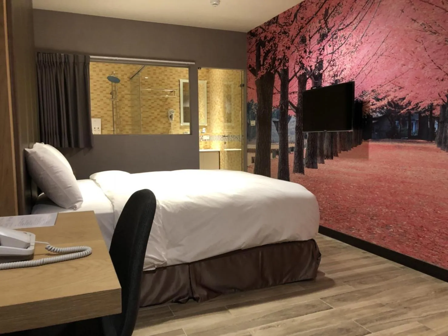 Bed in Honest & Warm Hotel