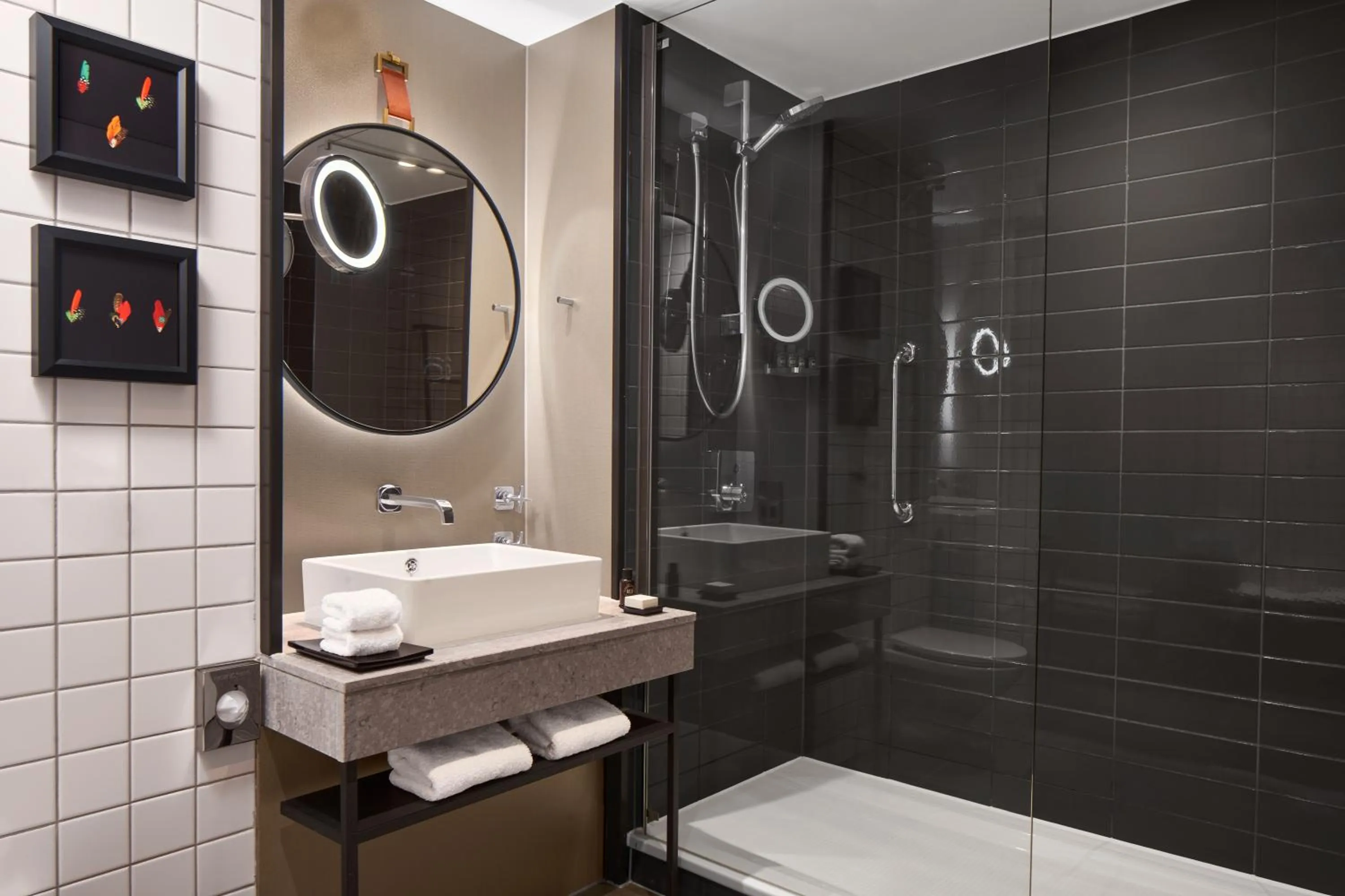 Bathroom in The Trafalgar St. James, London Curio collection by Hilton