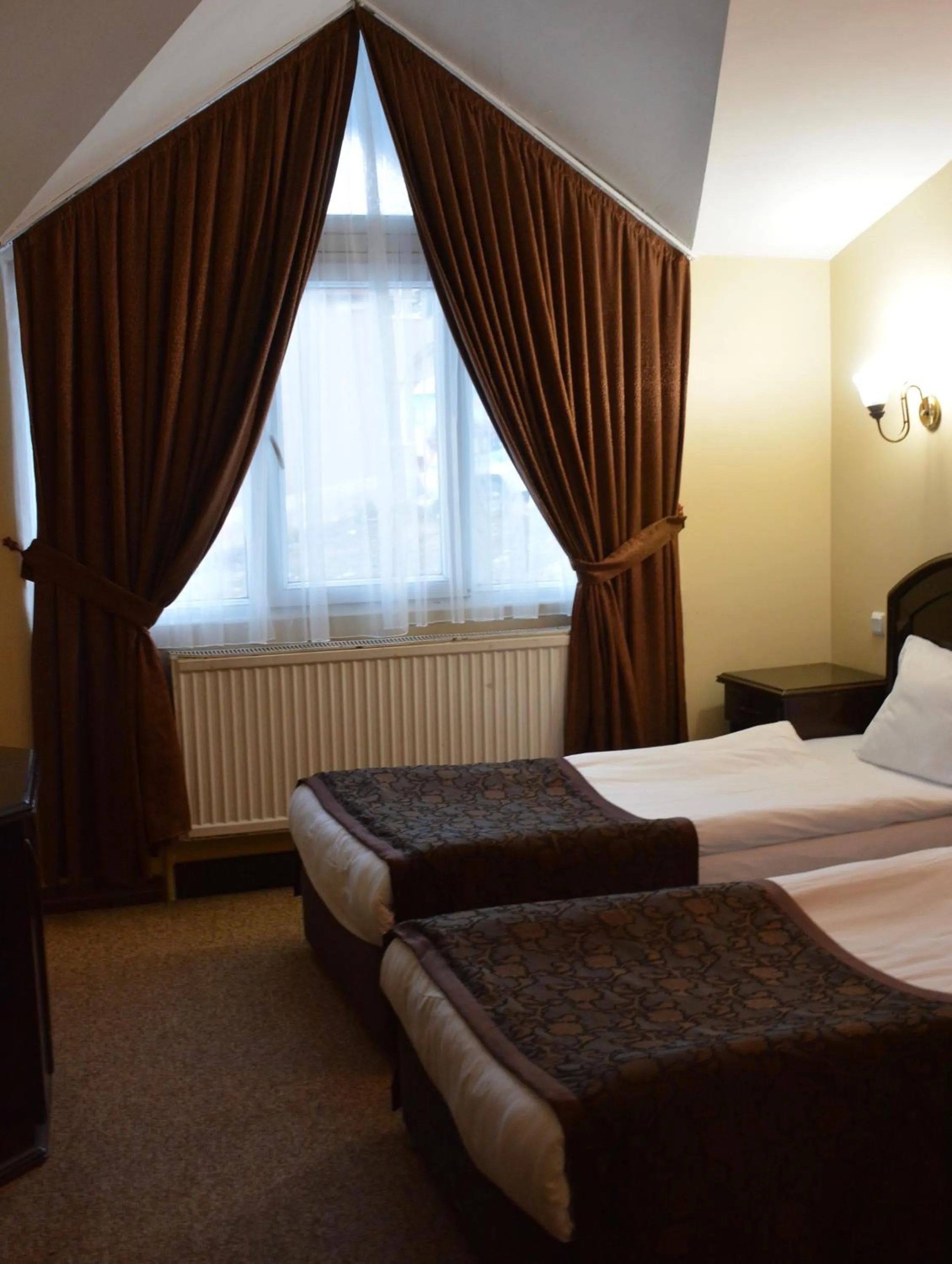 Photo of the whole room in Genc Yazici Hotel Uludag