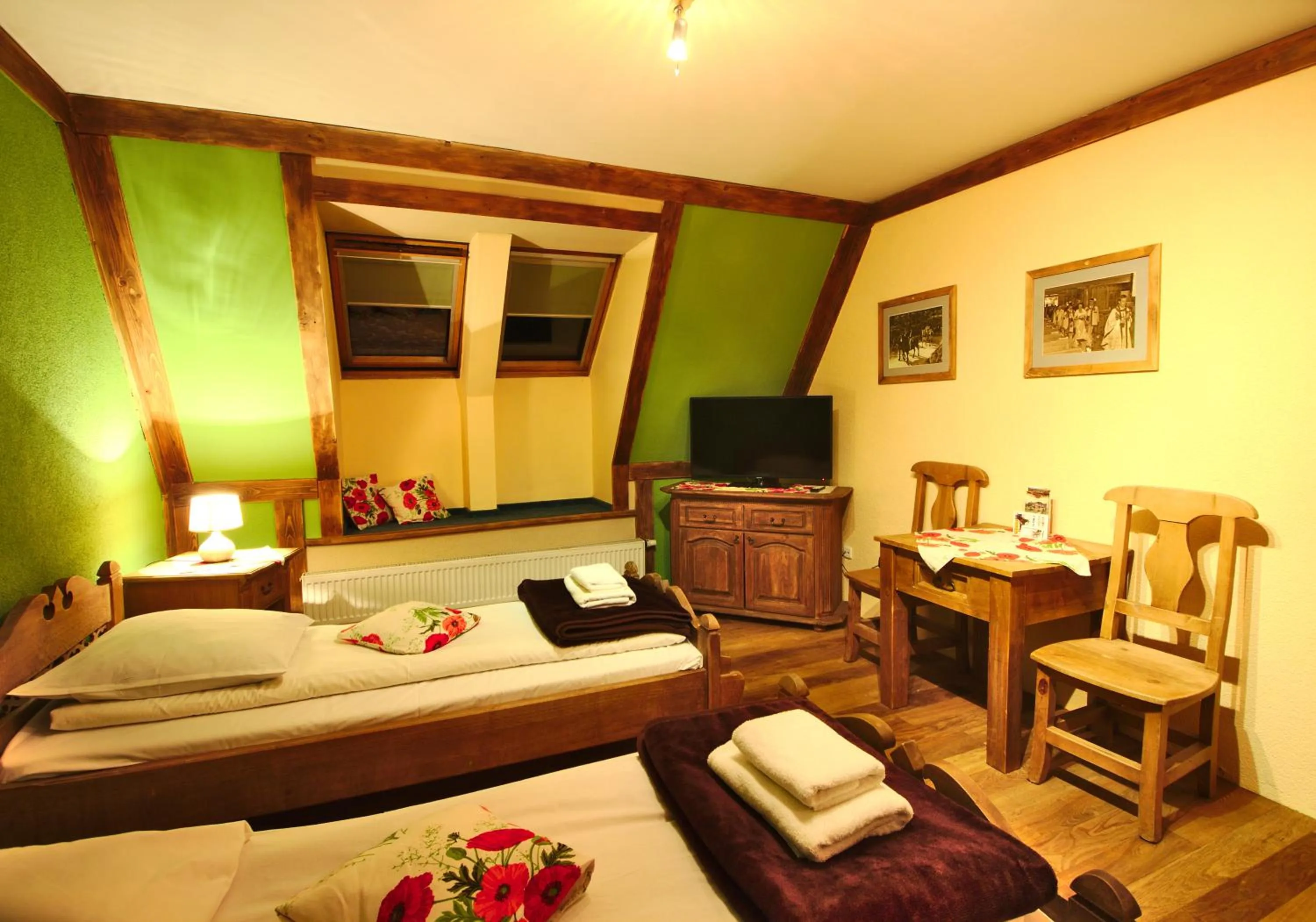 Photo of the whole room, Bed in Góralski Dwór