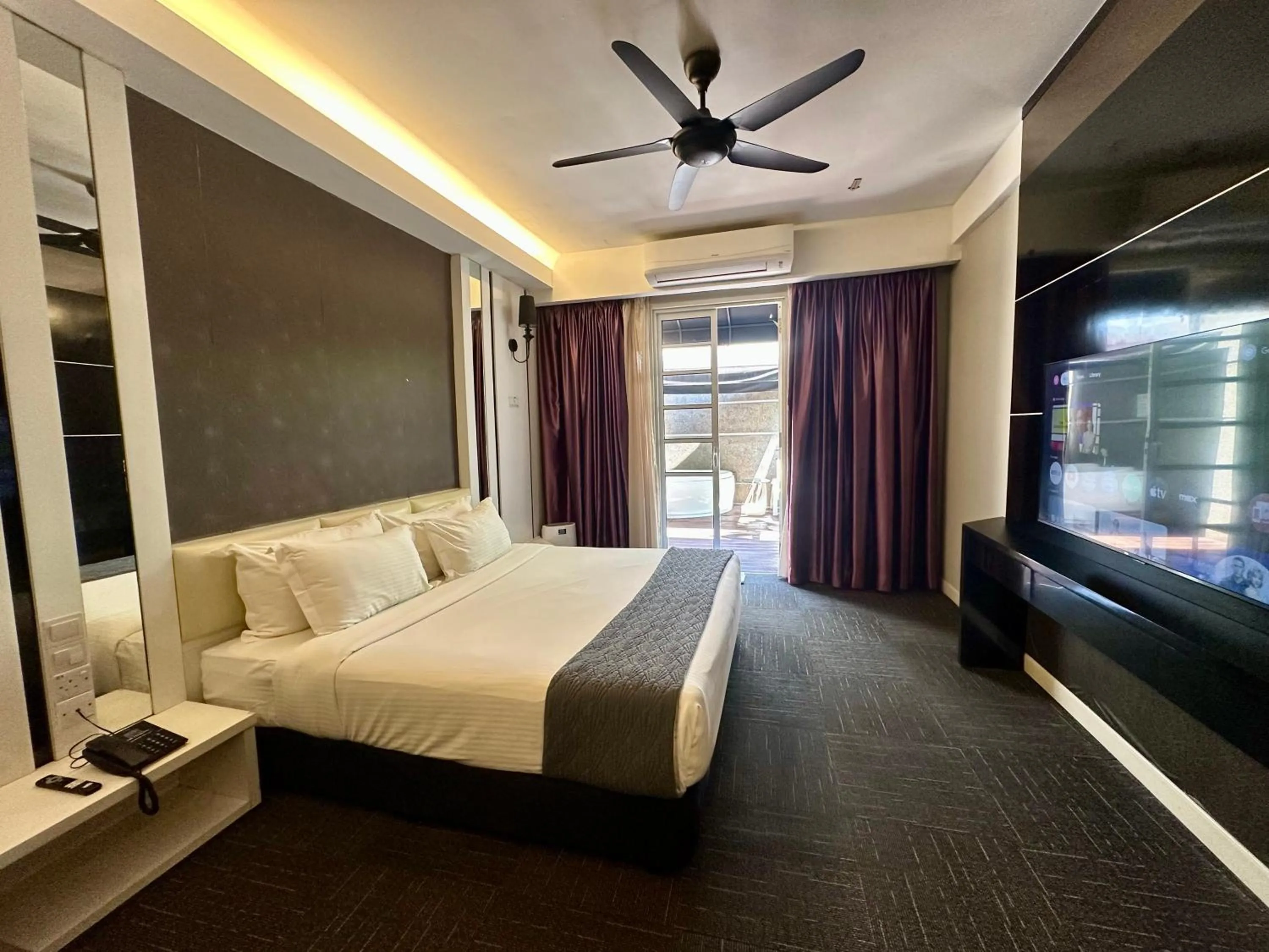 Bed in The Sterling Boutique Hotel Melaka