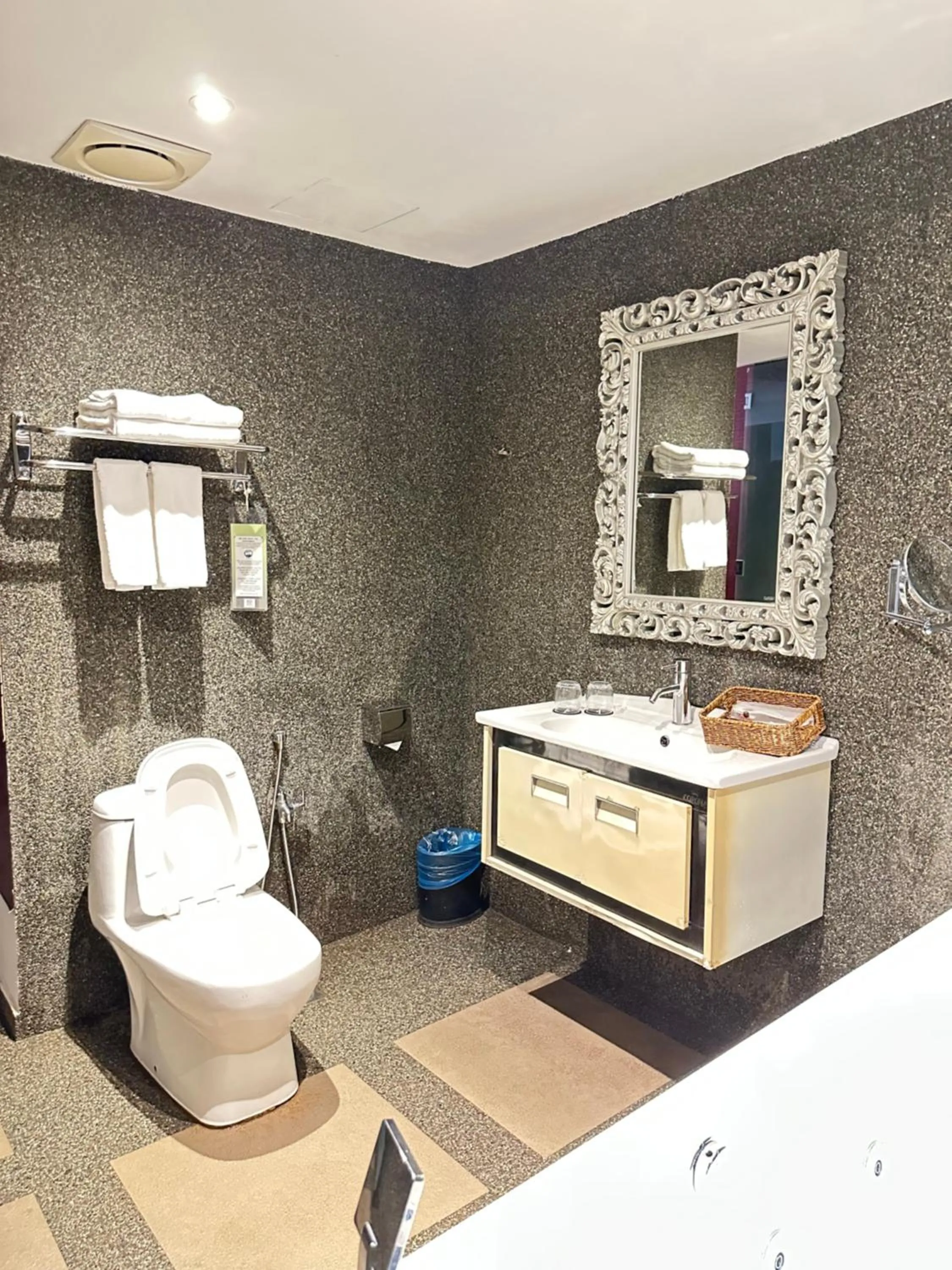 Toilet in The Sterling Boutique Hotel Melaka