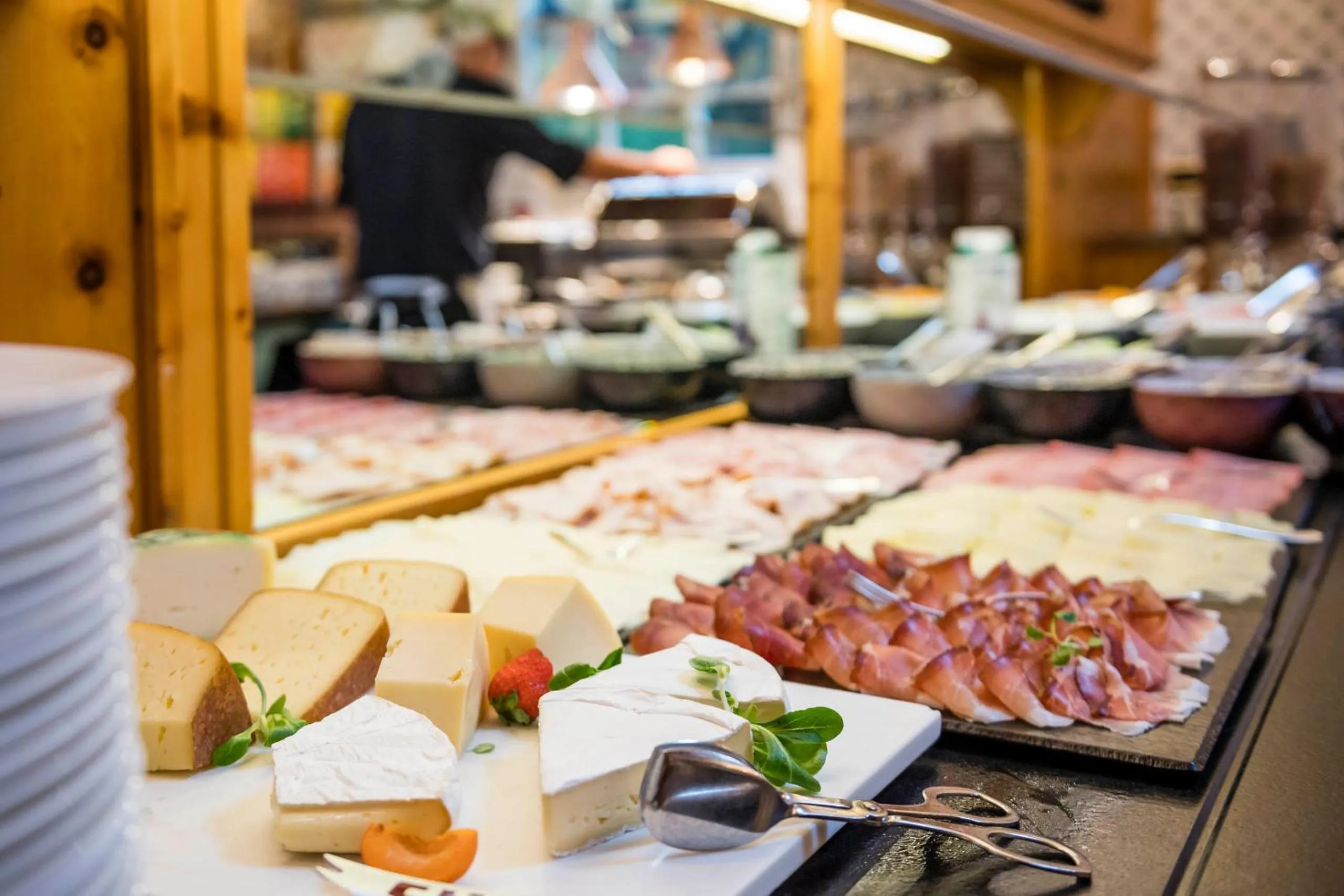 Buffet breakfast in Hotel Angelo Engel