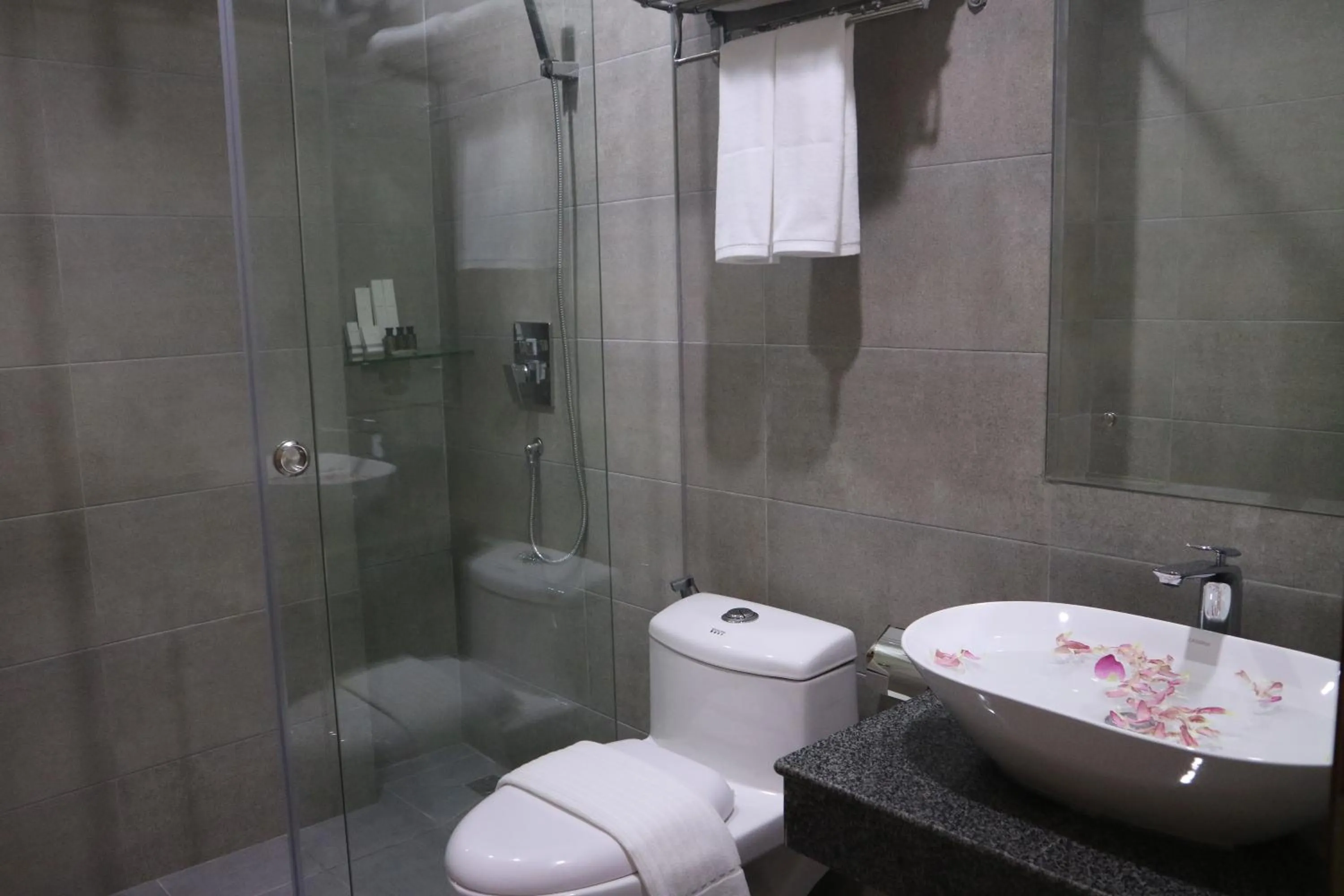 Toilet, Bathroom in Angkor City View Hotel