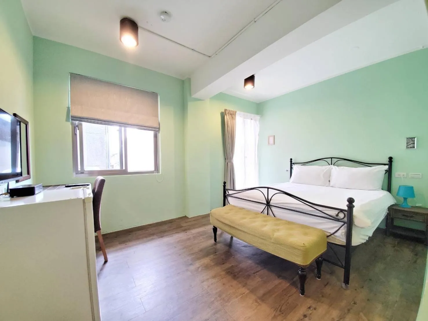 Bed in Place Inn Taipei